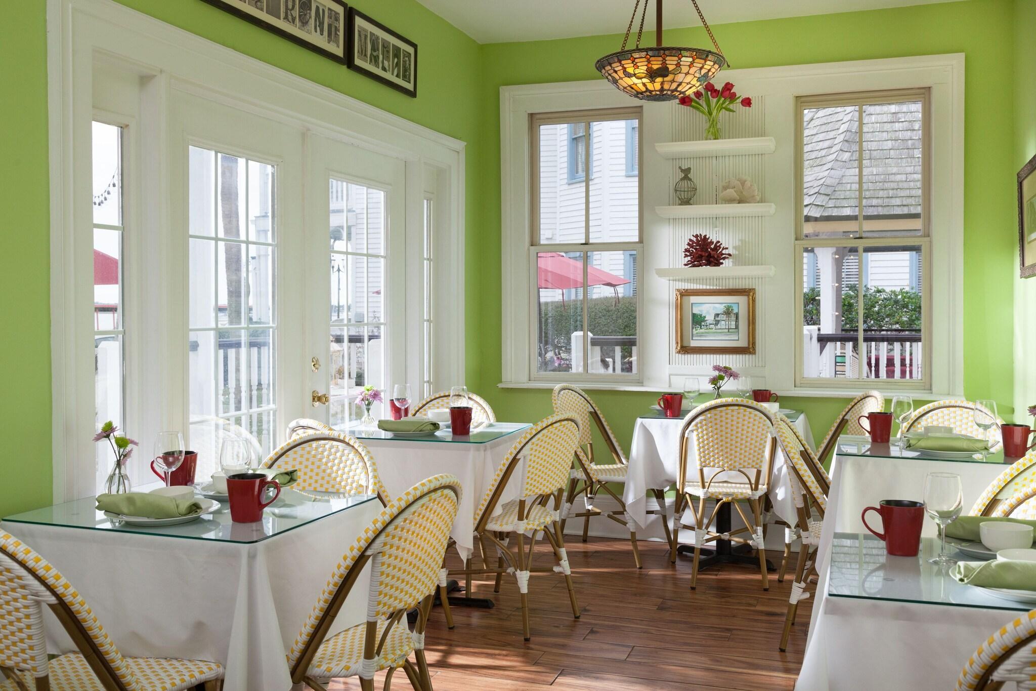Restaurant Bayfront Marin House