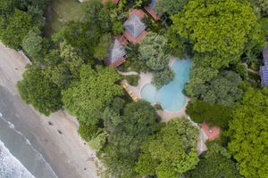 Alojamiento - Capitán Suizo Beachfront Boutique Hotel