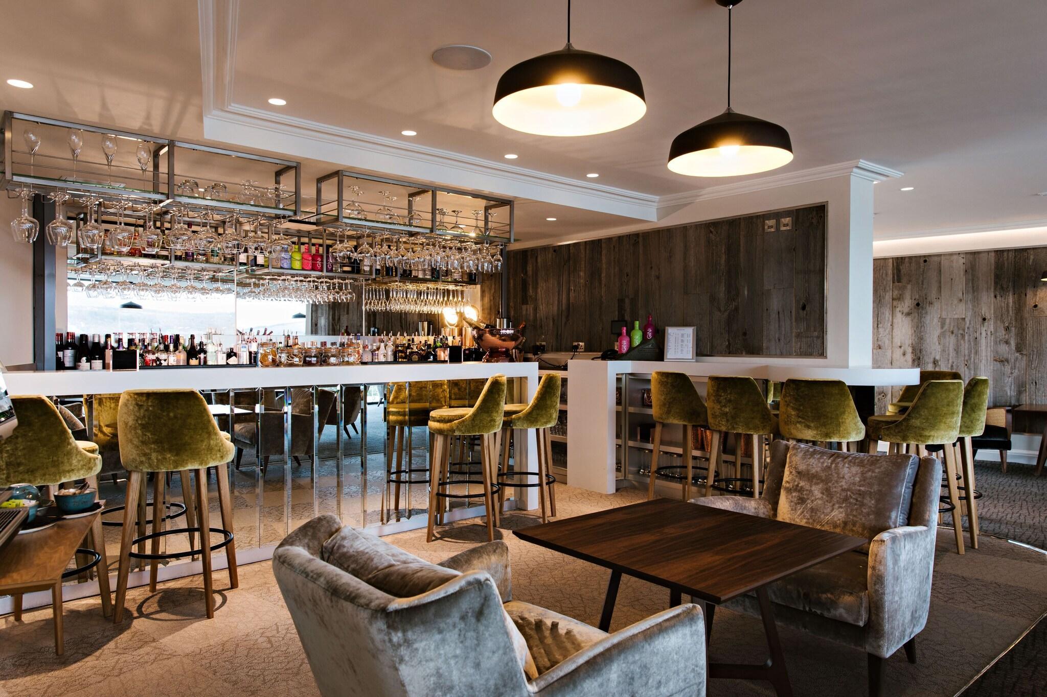 Bar/Salón Low Wood Bay Resort & Spa