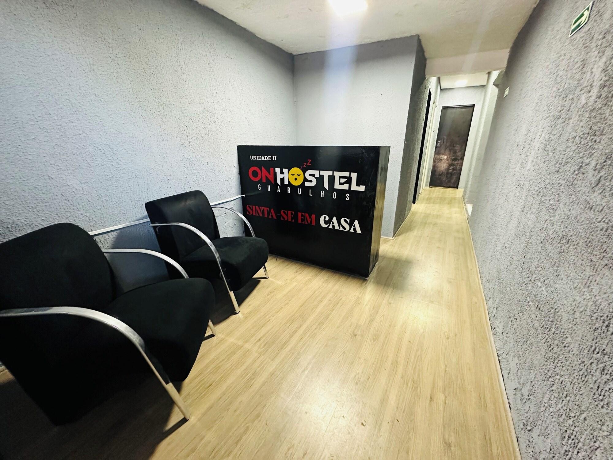 Vista Lobby On Hostel gru unidade 2 traslado café