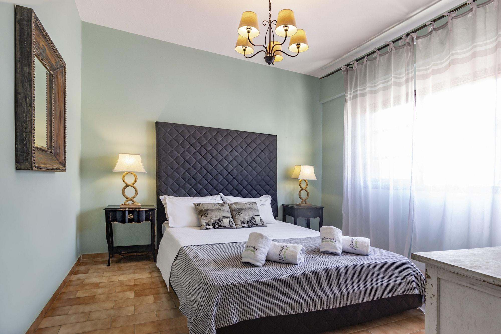 Habitación Alkionides Apartments