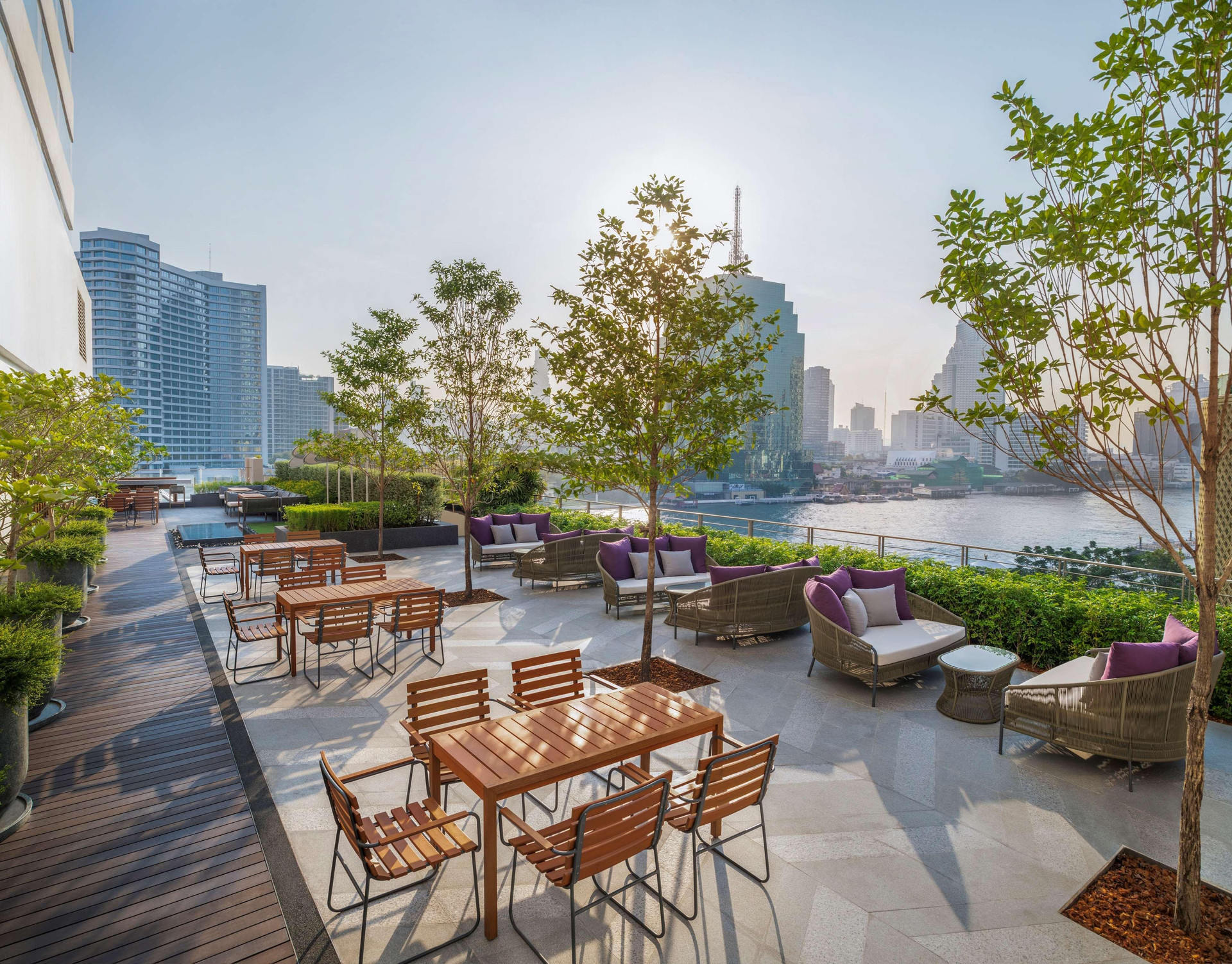 Playa Millennium Hilton Bangkok