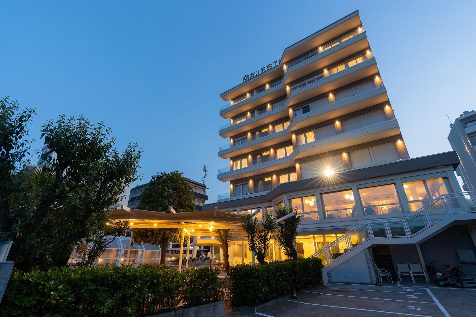 Vista Exterior Majestic