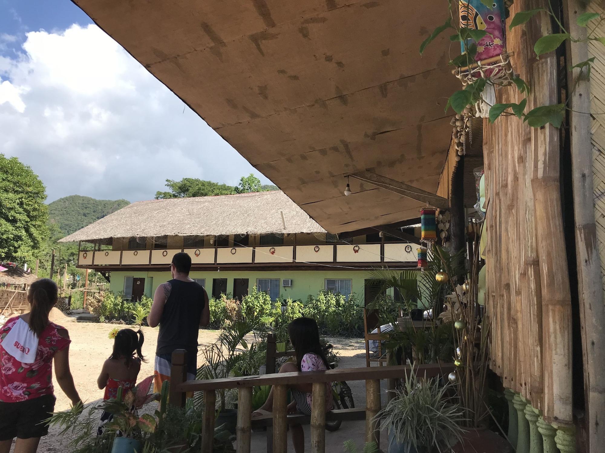 Vista Exterior King's Lodging House and Restaurant