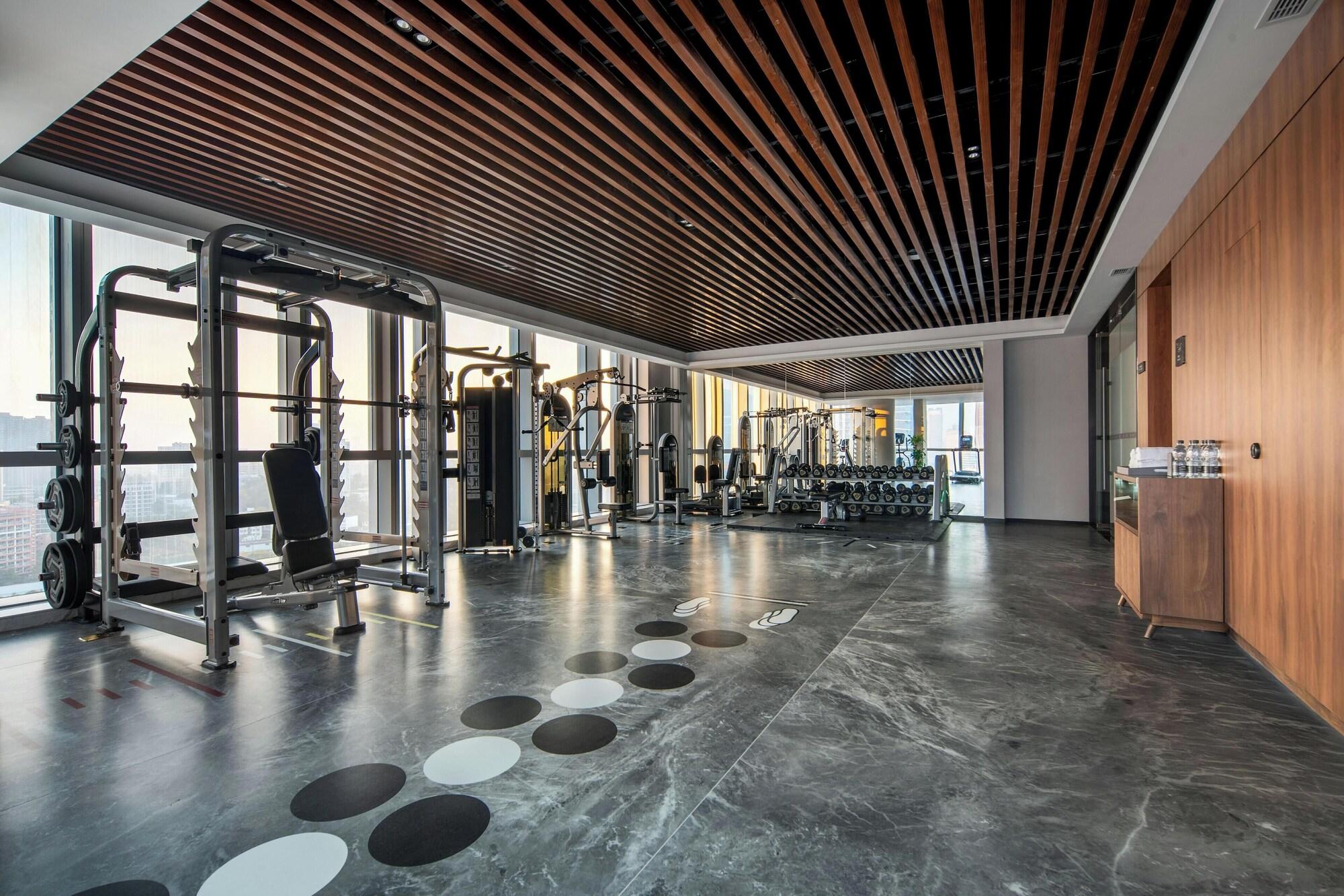 Gimnasio UrCove by Hyatt Guangzhou Canton Tower Exhibition Center-Registration Counter and Free Shuttle Bus Available during Canton Fair Period
