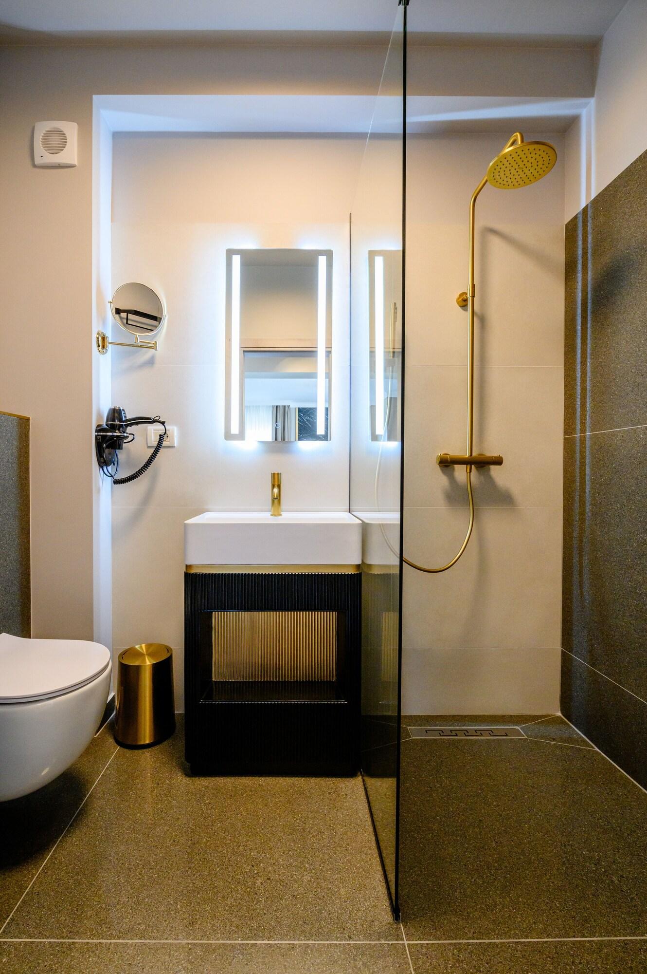 Equipamiento de Habitación ELITTE INN & SUITES