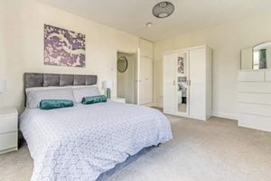Alquiler Vacacional - Stunning Large 1-bed Apartment in Tunbridge Wells