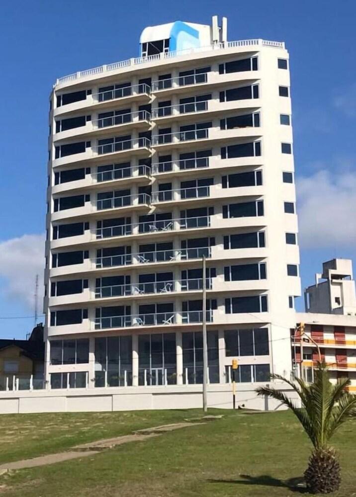 Varios Ulises Apart hotel