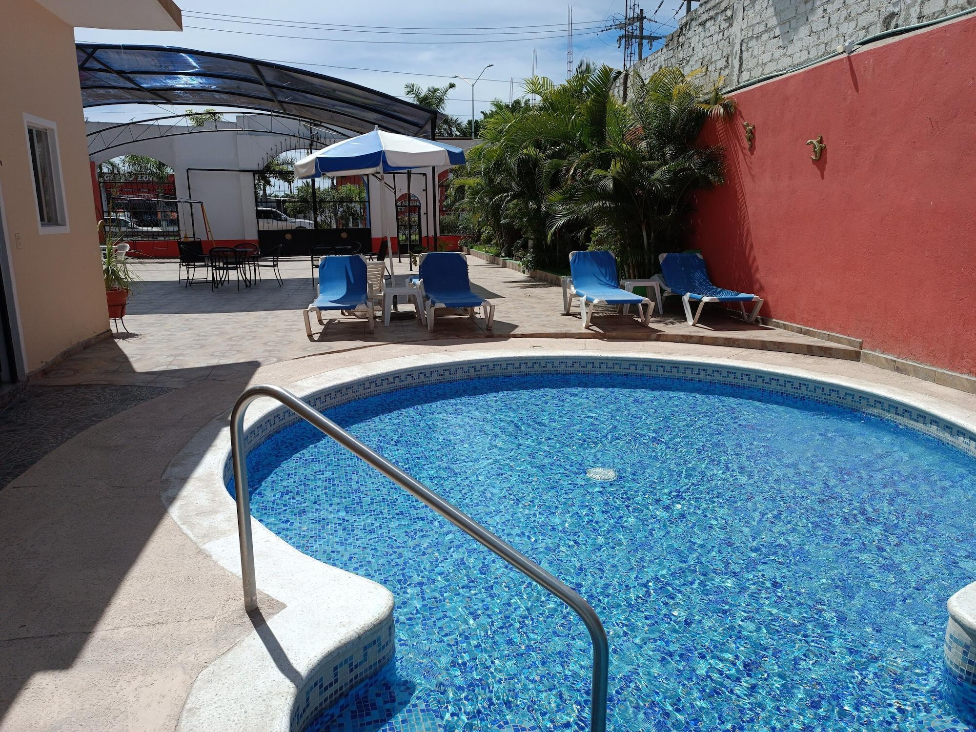 Vista Exterior Hotel Lulu