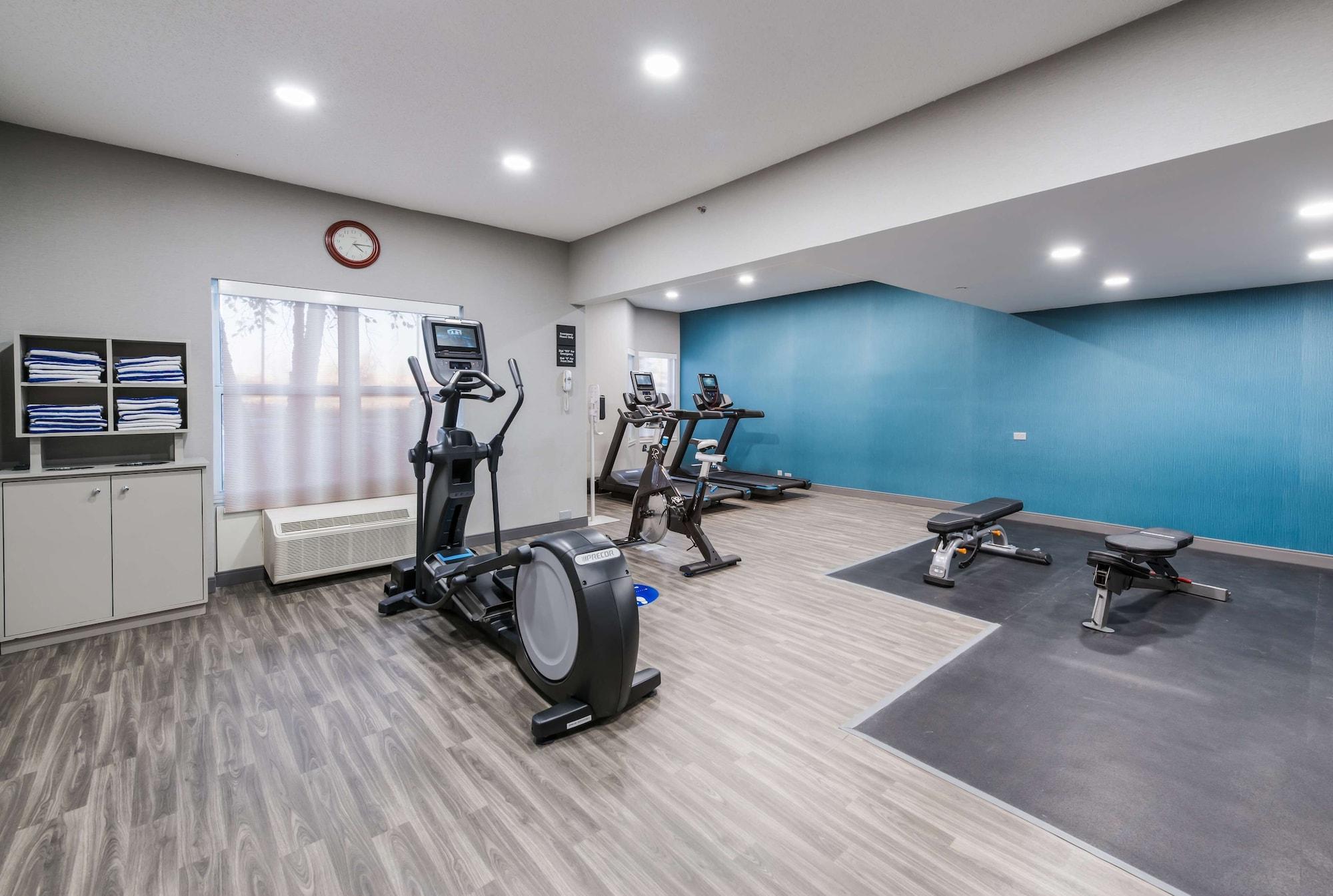 Gimnasio Hampton Inn & Suites Chicago/Hoffman Estates