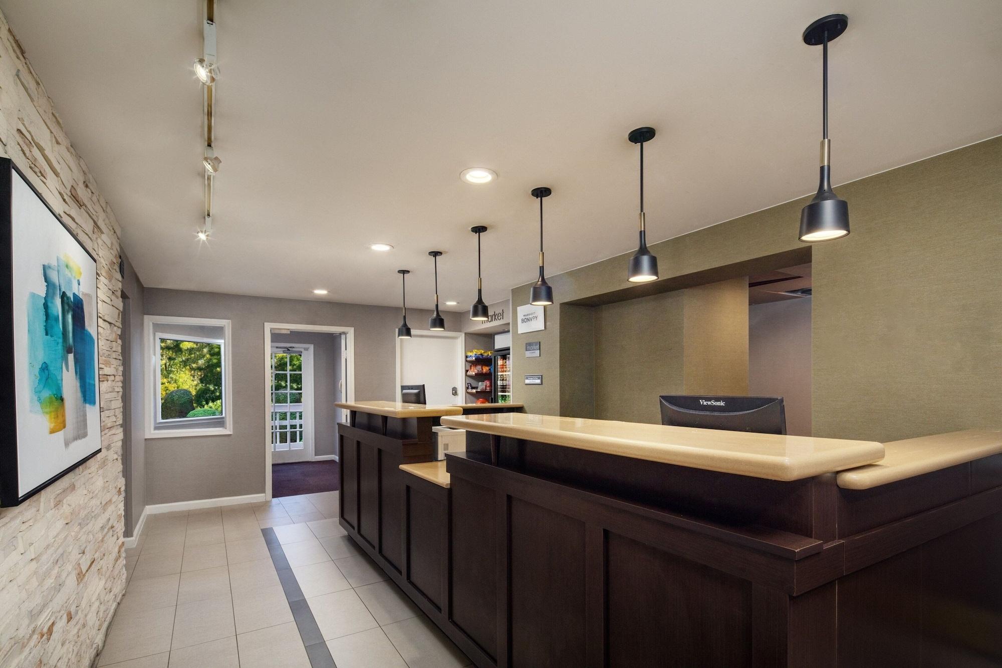 Vista Lobby Residence Inn by Marriott Cherry Hill