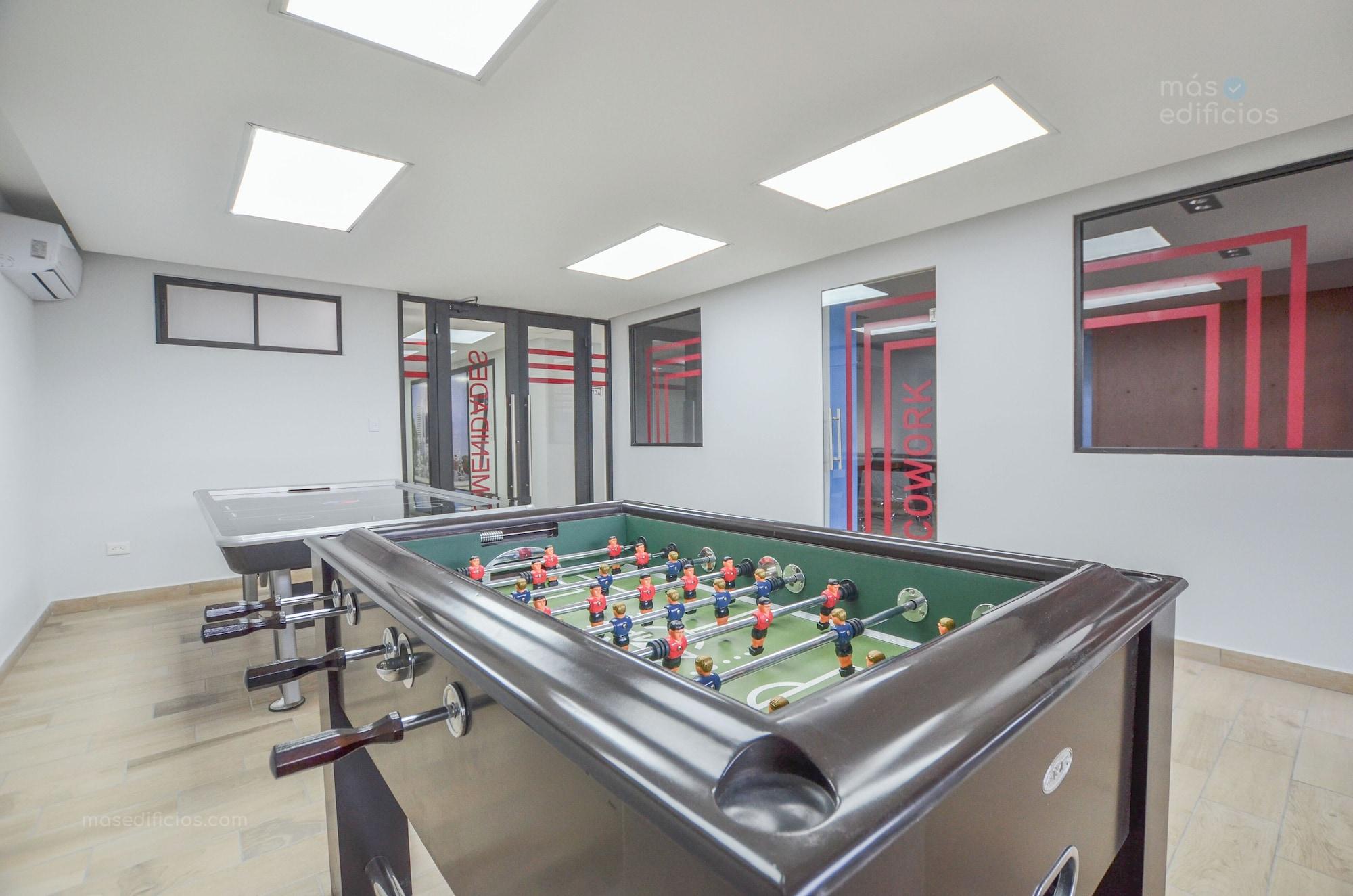 Instalaciones Recreativas Inner Tower