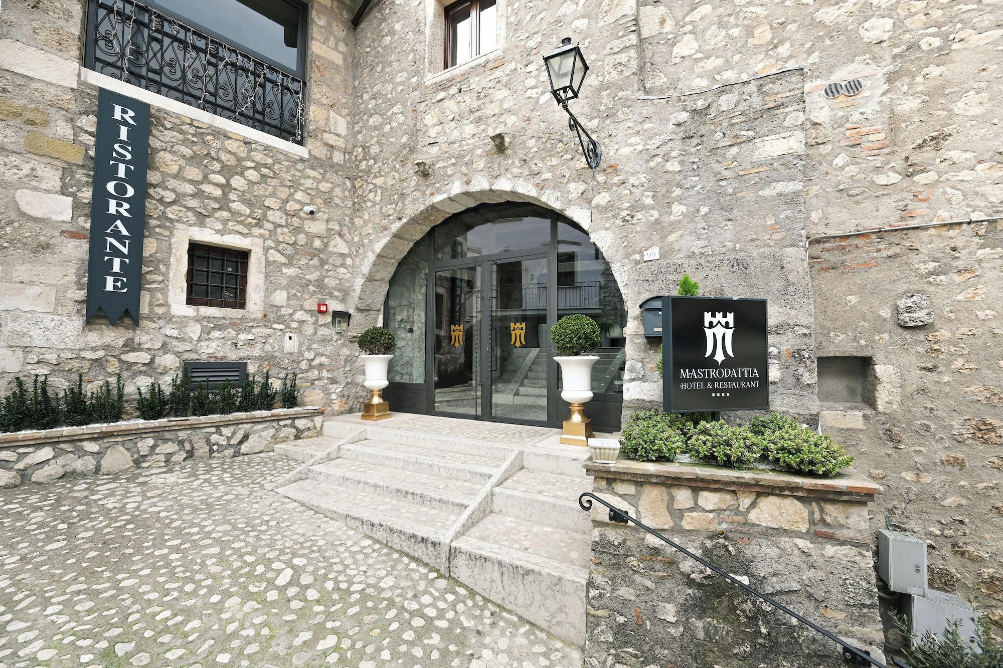 Vista Exterior Hotel Mastrodattia