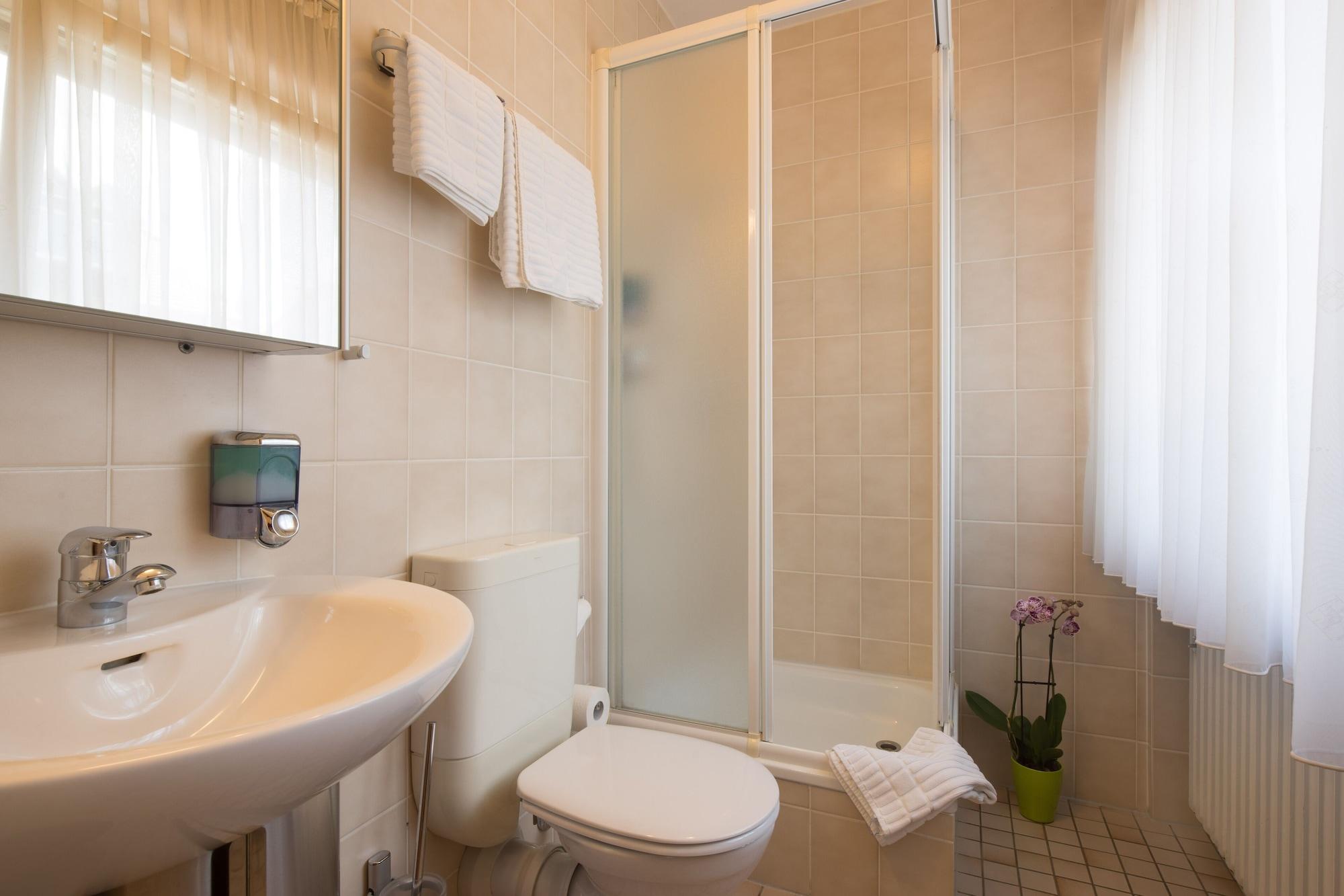 Equipamiento de Habitación Garni-Hotel Bonnem-Inn