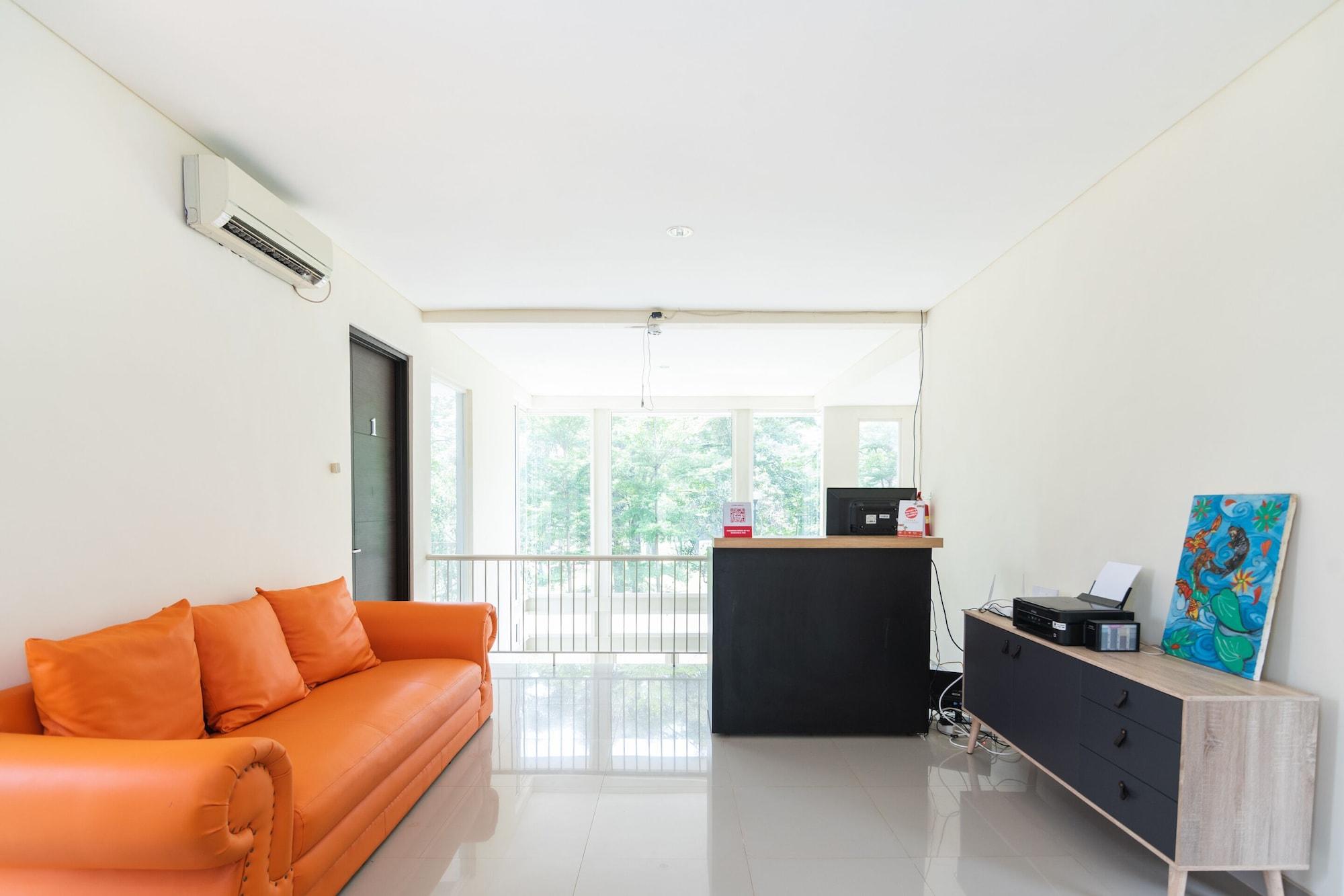 Vista Lobby Hotel O Taman Dayu Villa Golf View