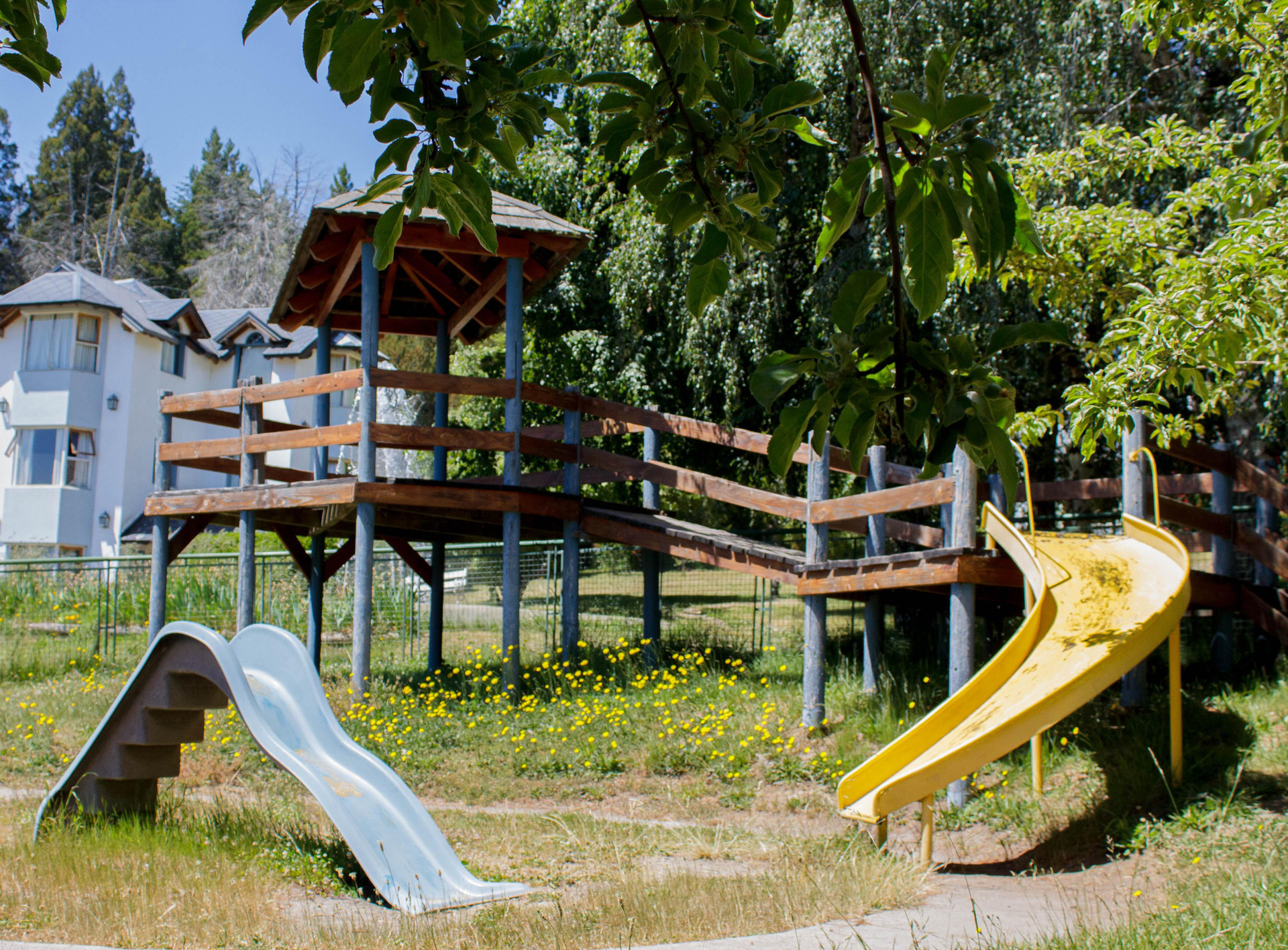 Área de juegos para niños Rupu Pehuen