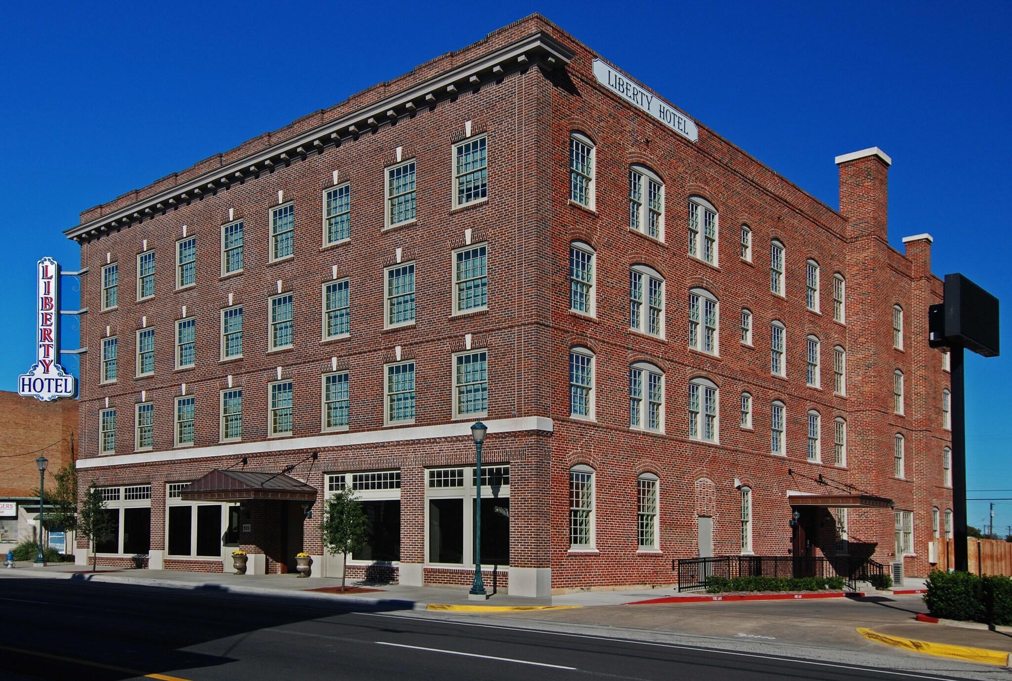 Vista Exterior Liberty Hotel, an Ascend Collection Hotel