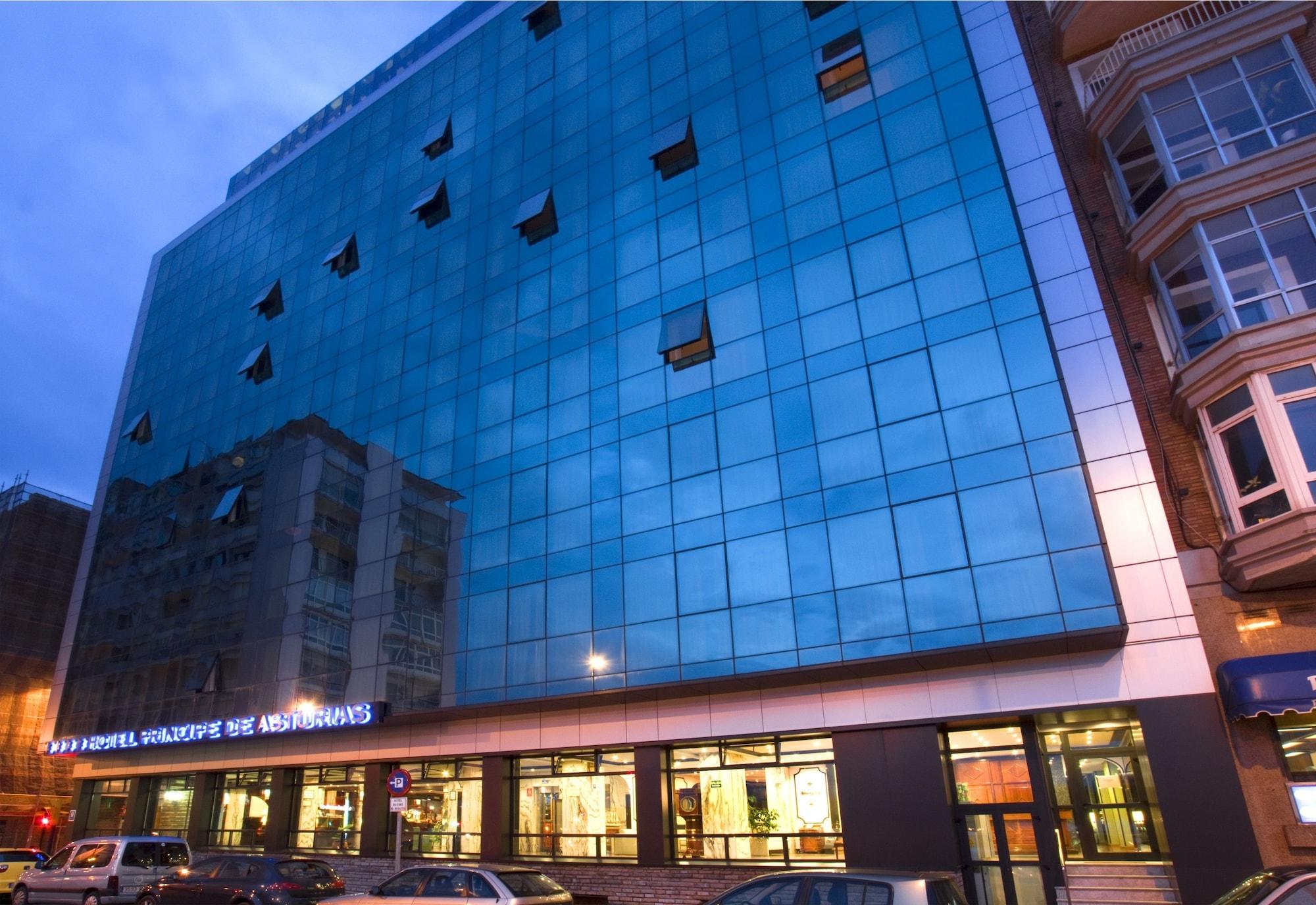 Vista Exterior Hotel Príncipe de Asturias