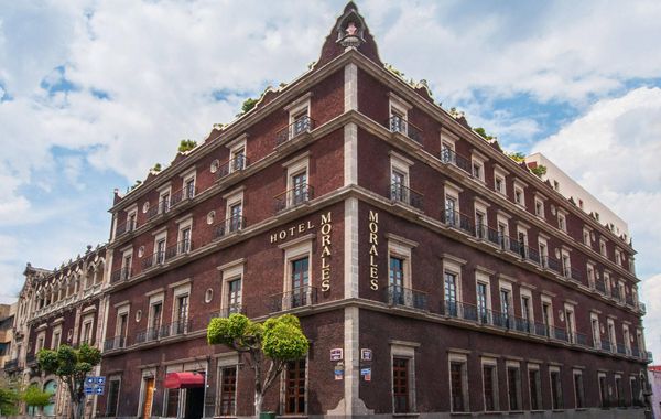 Morales Historical & Colonial Downtown Core - Hoteles con alberca en Guadalajara, Jalisco