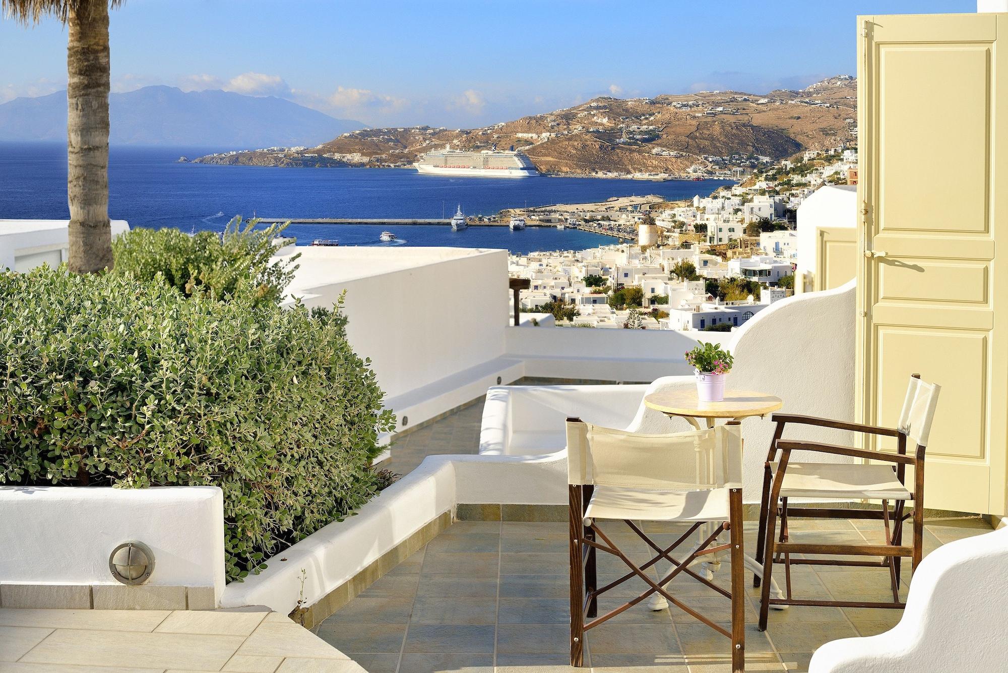 Varios Hotel Pelican