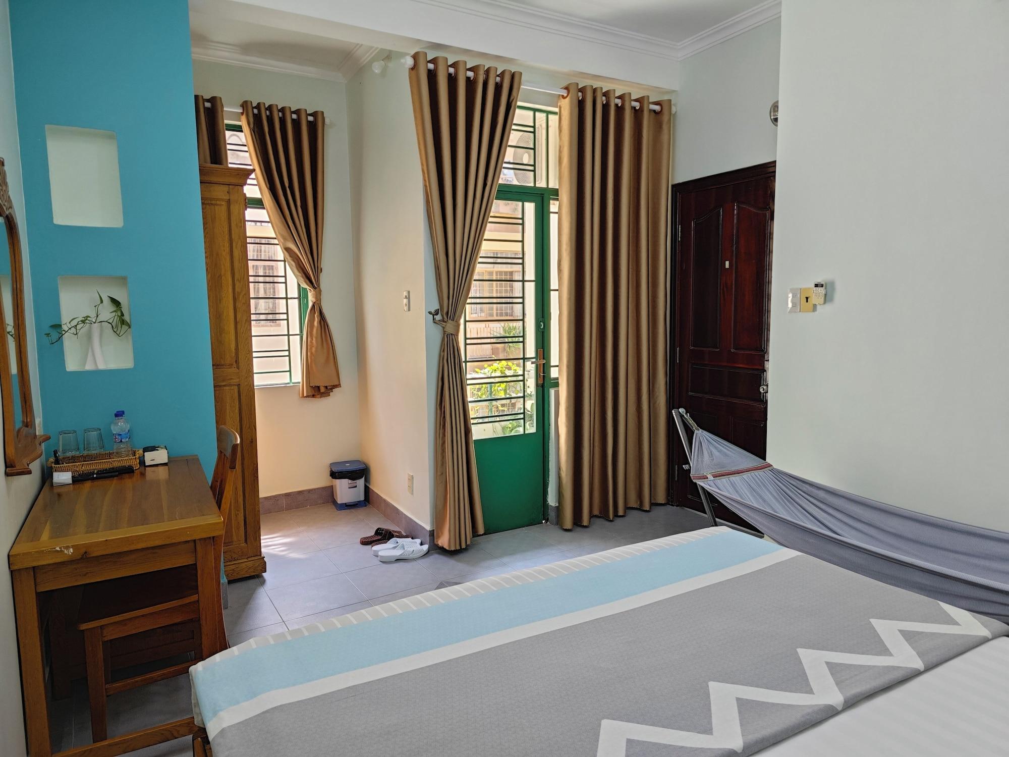 Vista Lobby Winter Spring Homestay