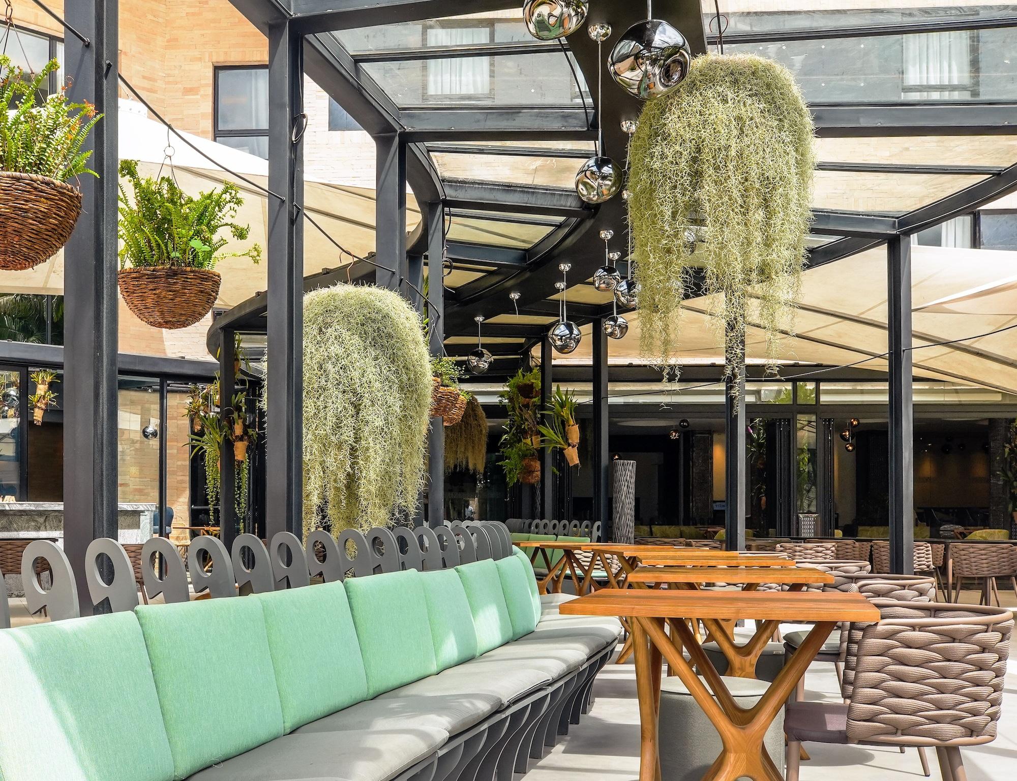 Restaurant Tribe Hotel