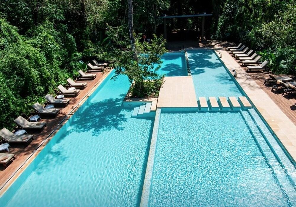 Vista Piscina Hotel Tre