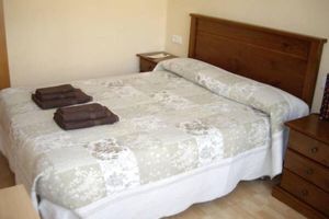 Alojamiento - Hostal Abastos