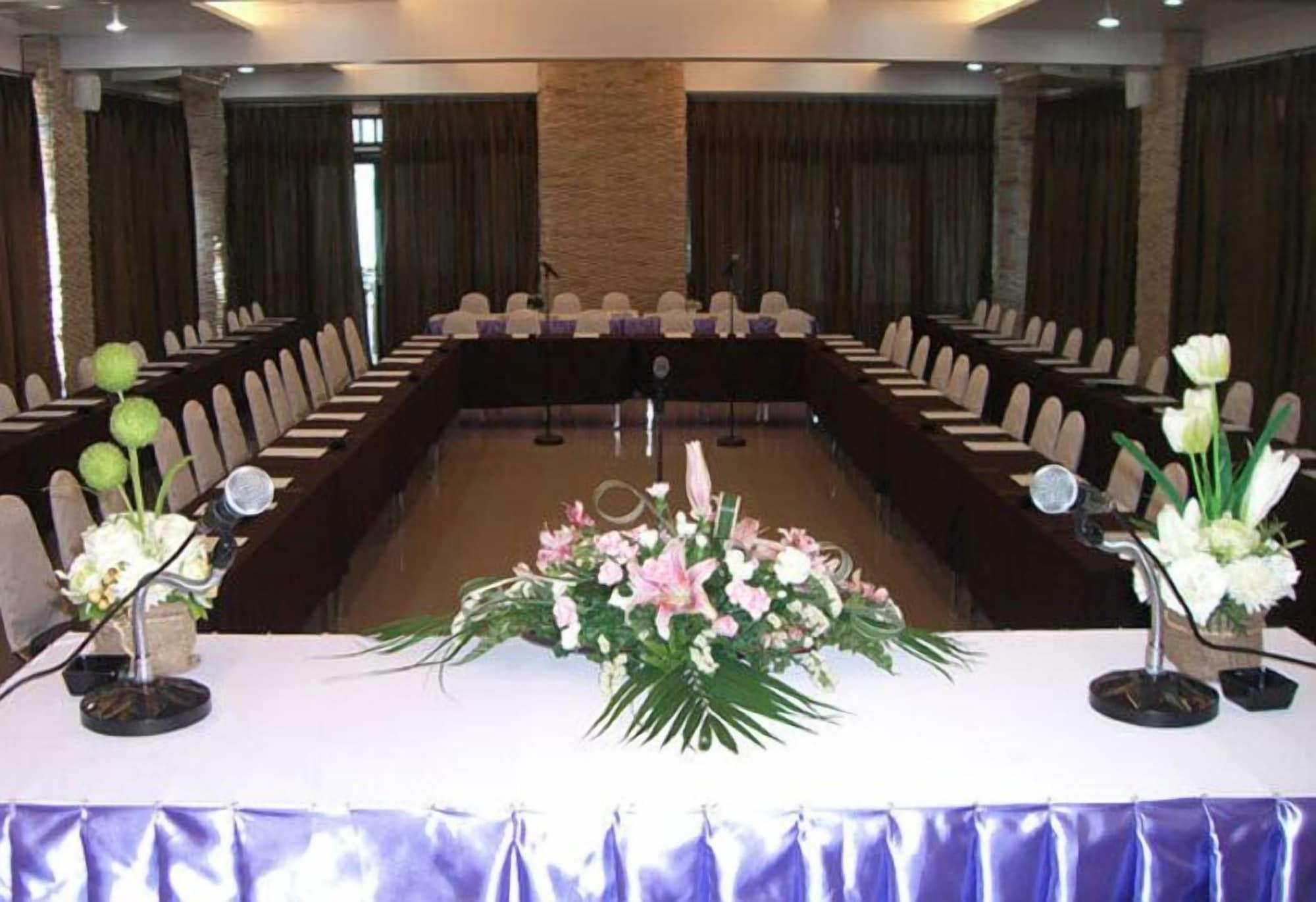 Sala de Reuniones Monsane River Kwai Resort