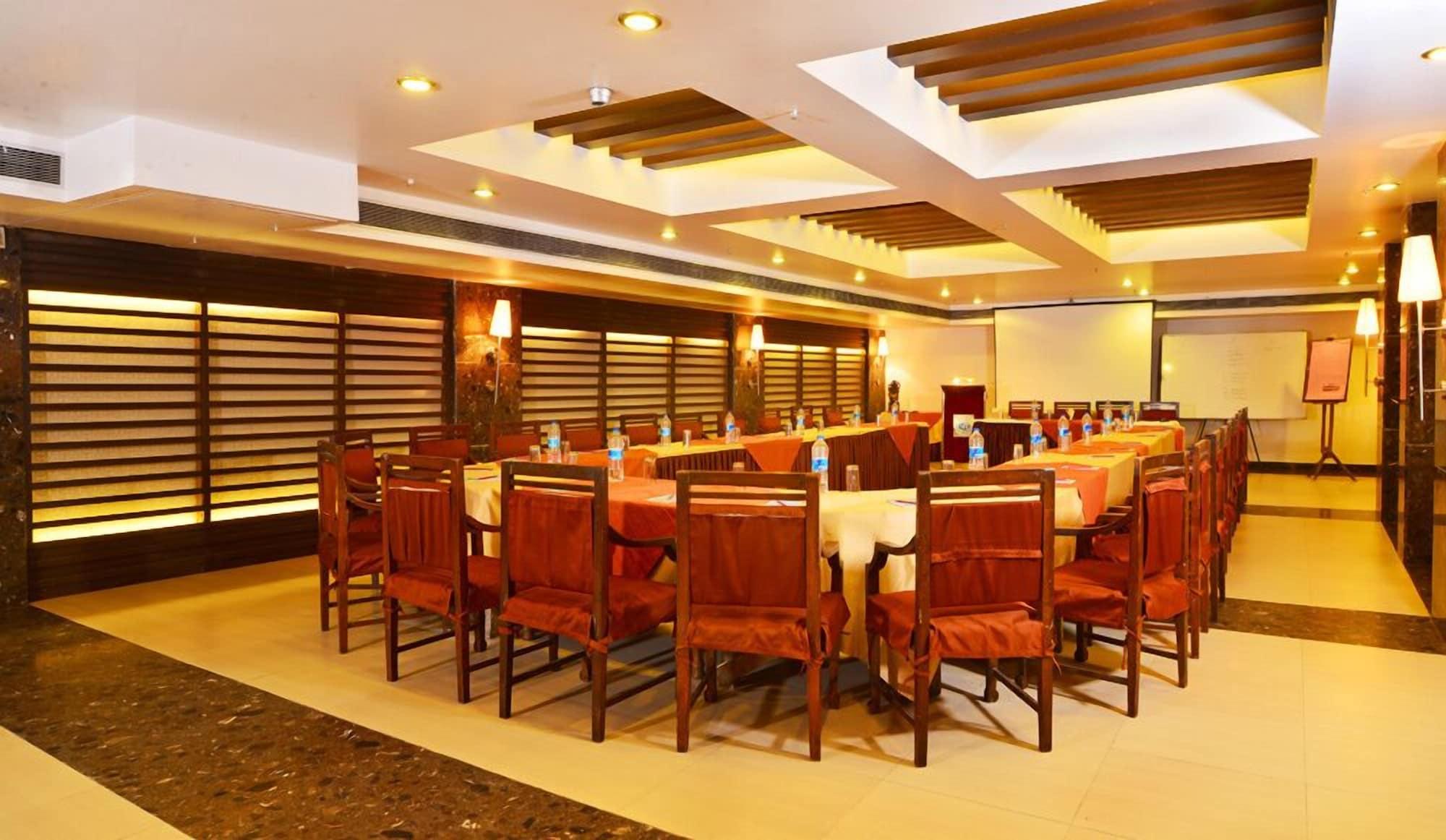 Centro de Negocios Hotel Metro Heights