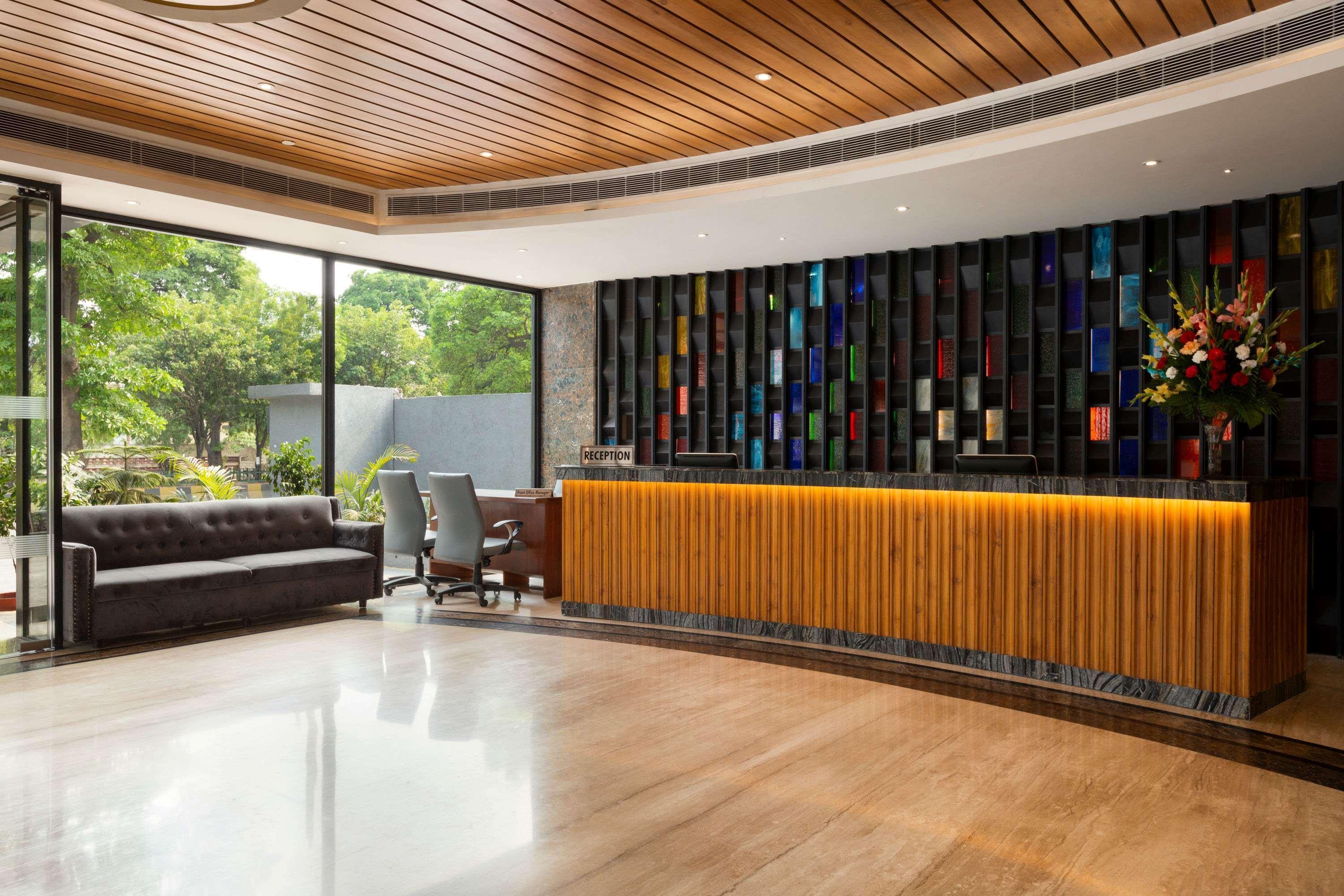 Vista Lobby Ramada Encore by Wyndham Jalandhar