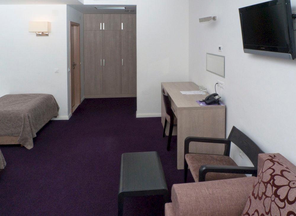 Set de Habitación Hotel Adria