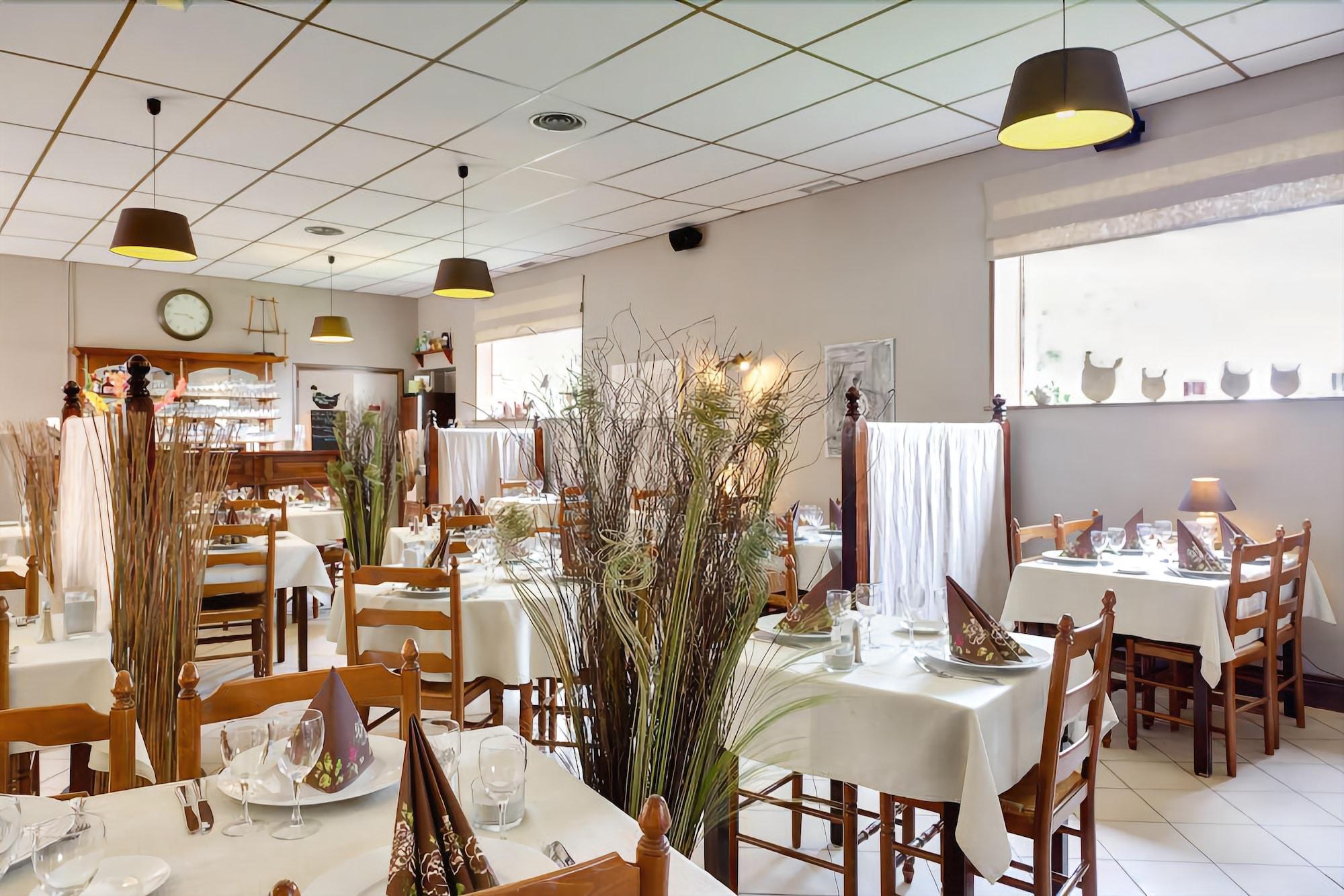 Vista Lobby Logis Auberge du Colombier