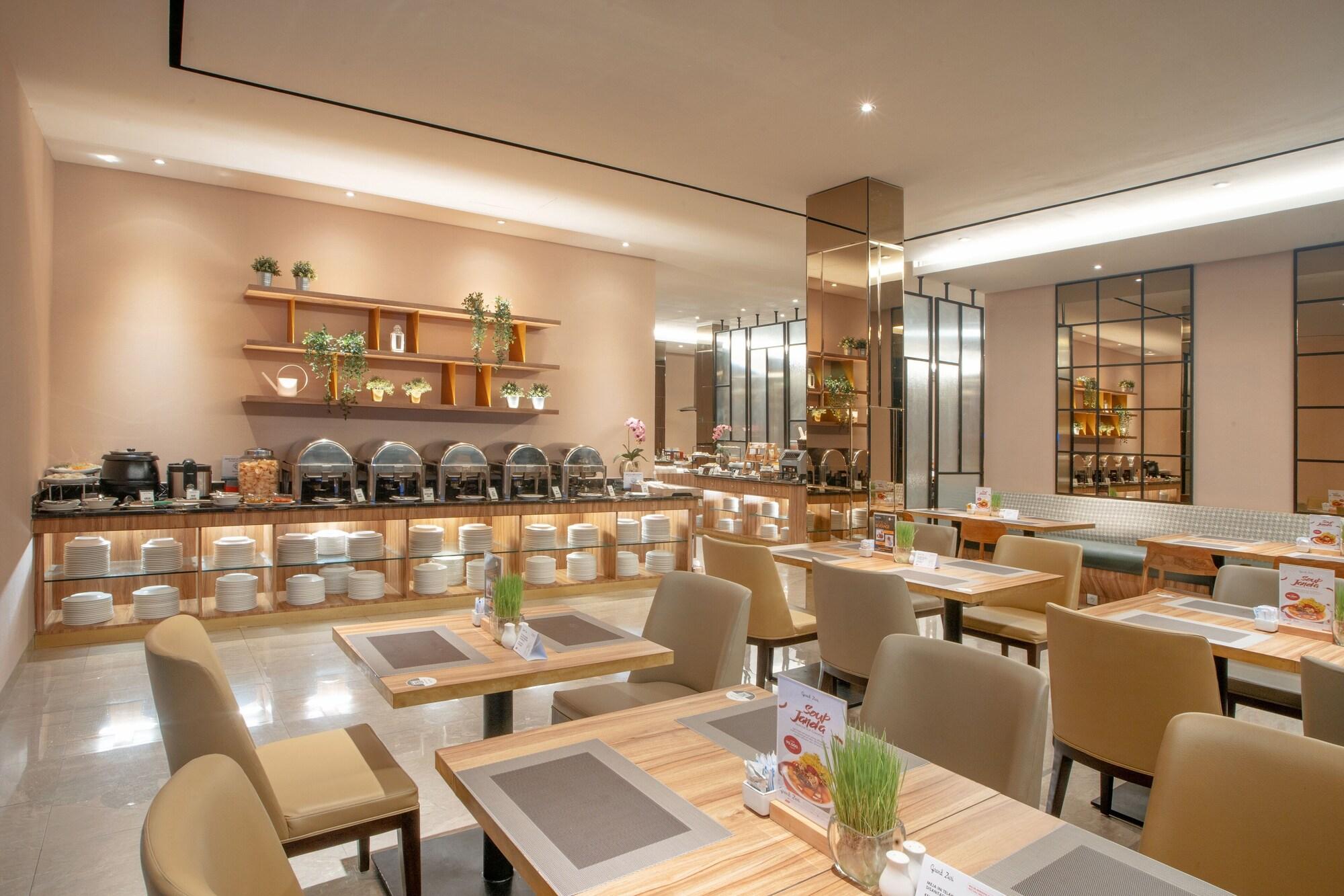 Restaurant Grand Zuri Hotel Duri