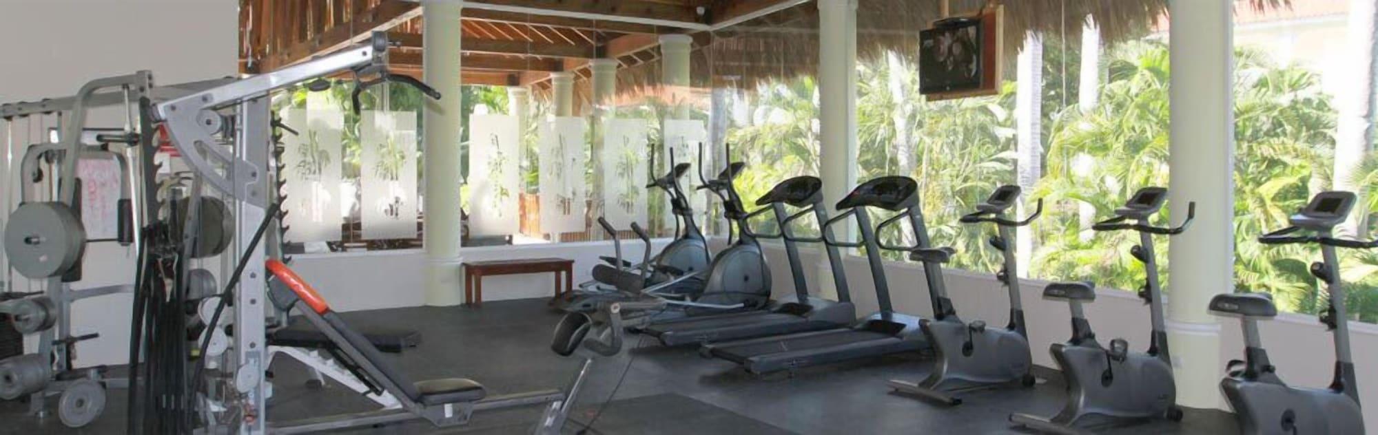 Gimnasio Lifestyle Royal Suites
