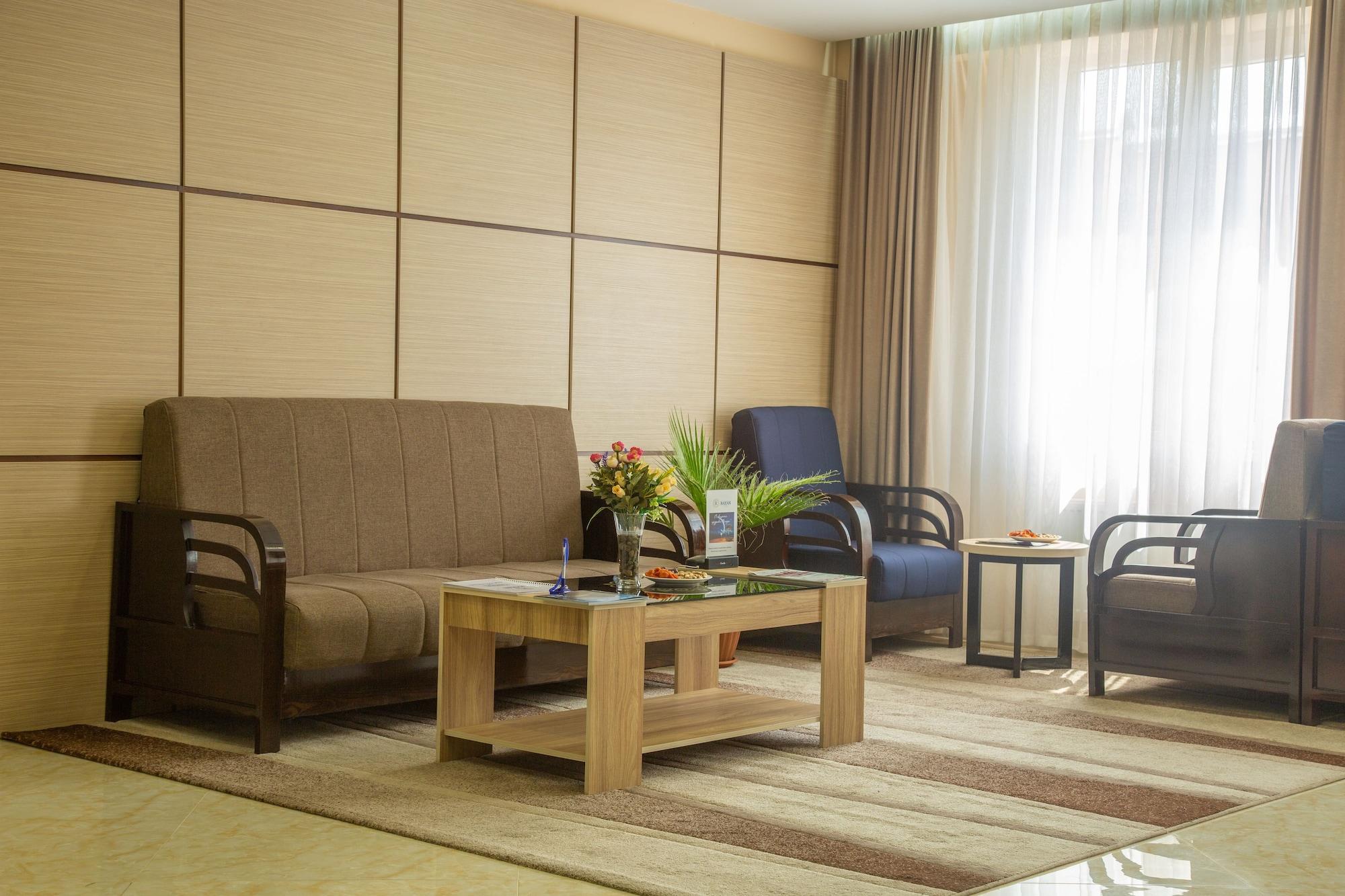 Vista Exterior Rayan Hotel