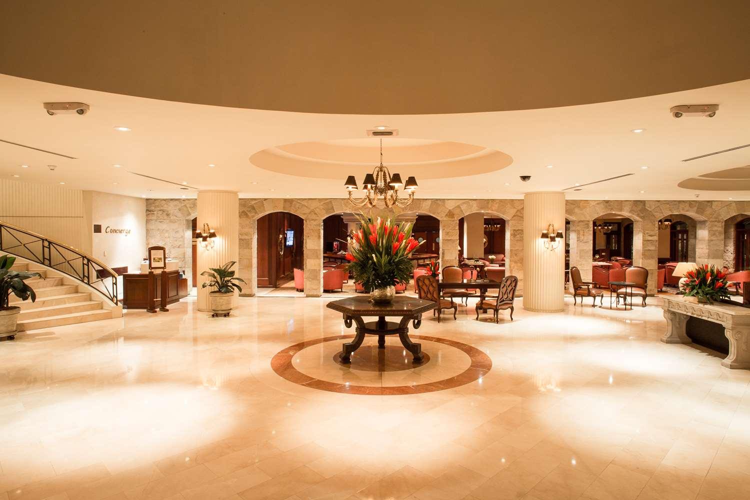 Vista Lobby Swissotel Lima