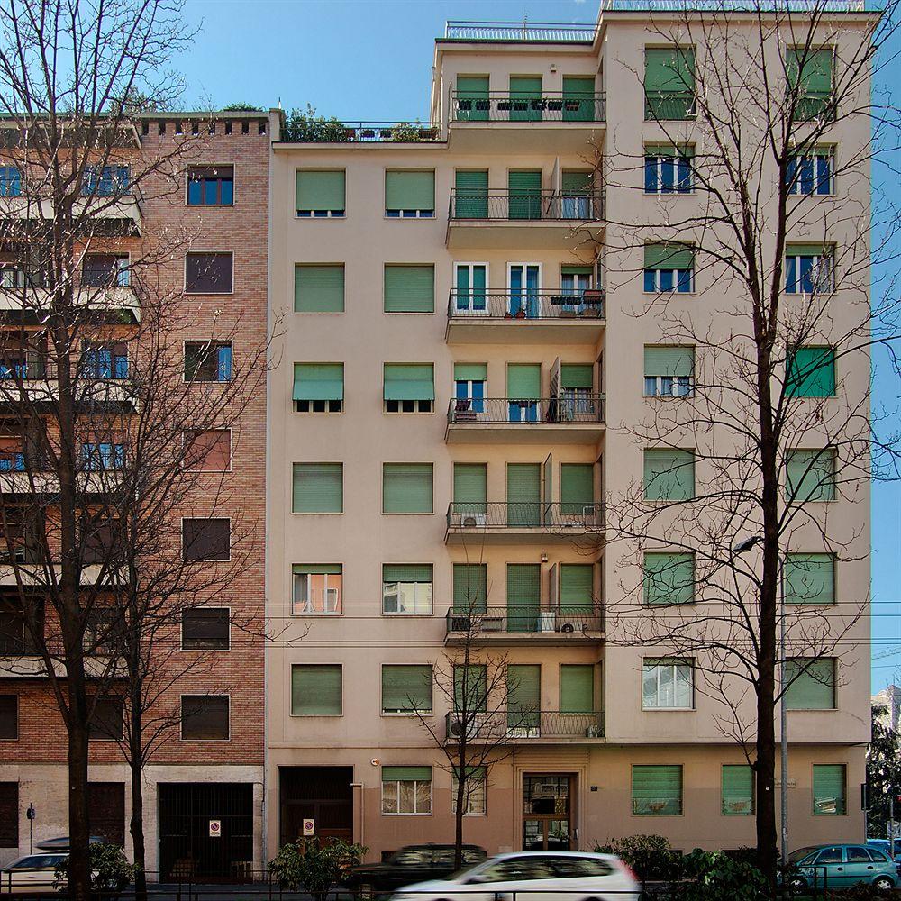 Vista Exterior Milan Apartment Rental