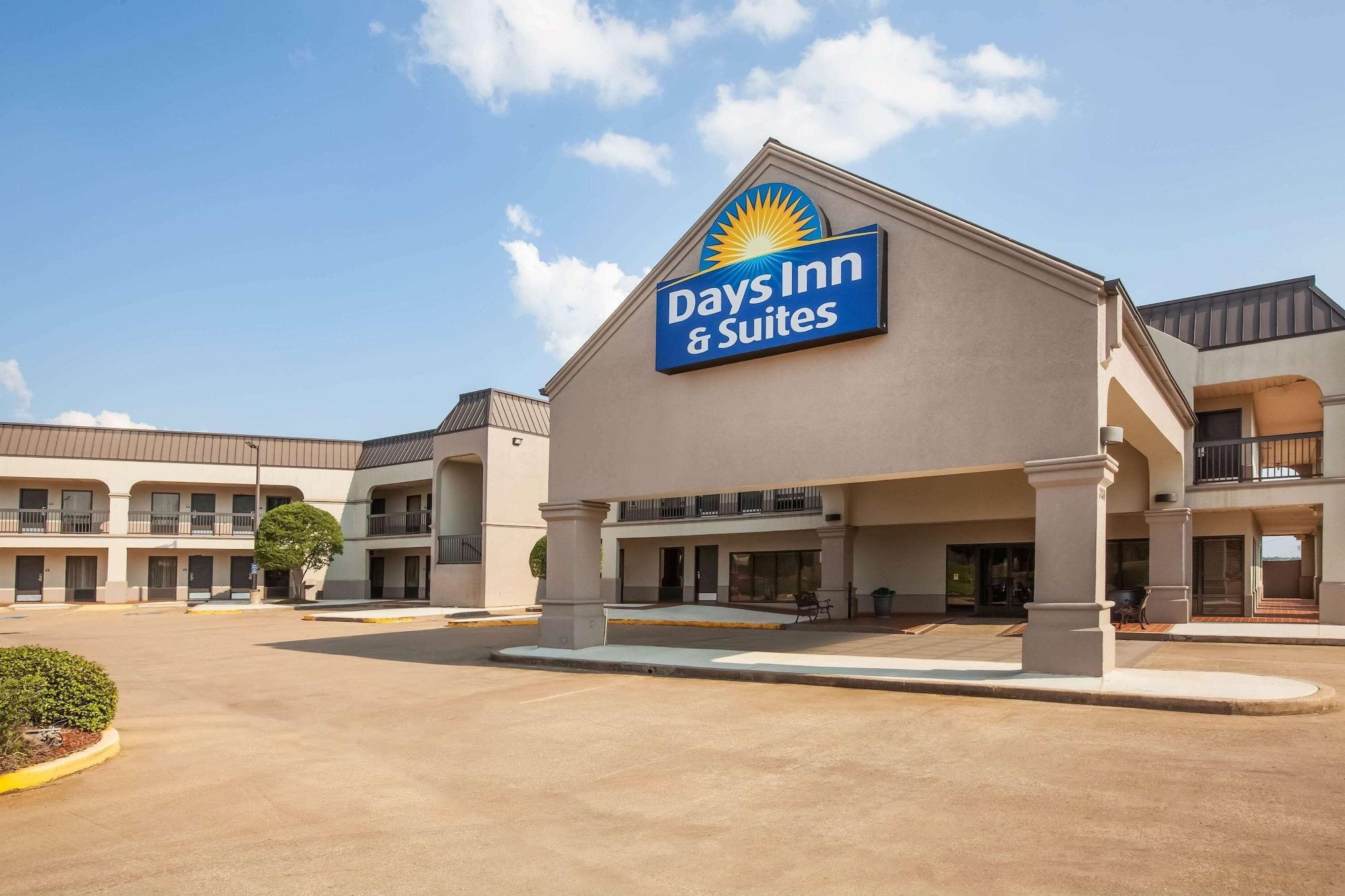 Varios Days Inn & Suites by Wyndham Tyler