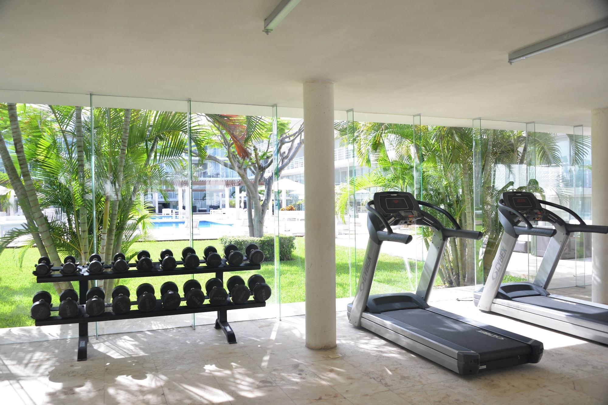 Gimnasio Magia Beachside Condo