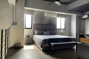 Alquiler Vacacional - NEW 3 floors PH Loft, Private Jacuzzi,Wifi, A/C