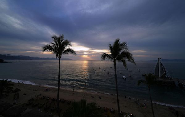 Emperador Vallarta Beachfront Hotel and Suites - Hoteles 3 estrellas en Puerto Vallarta, México