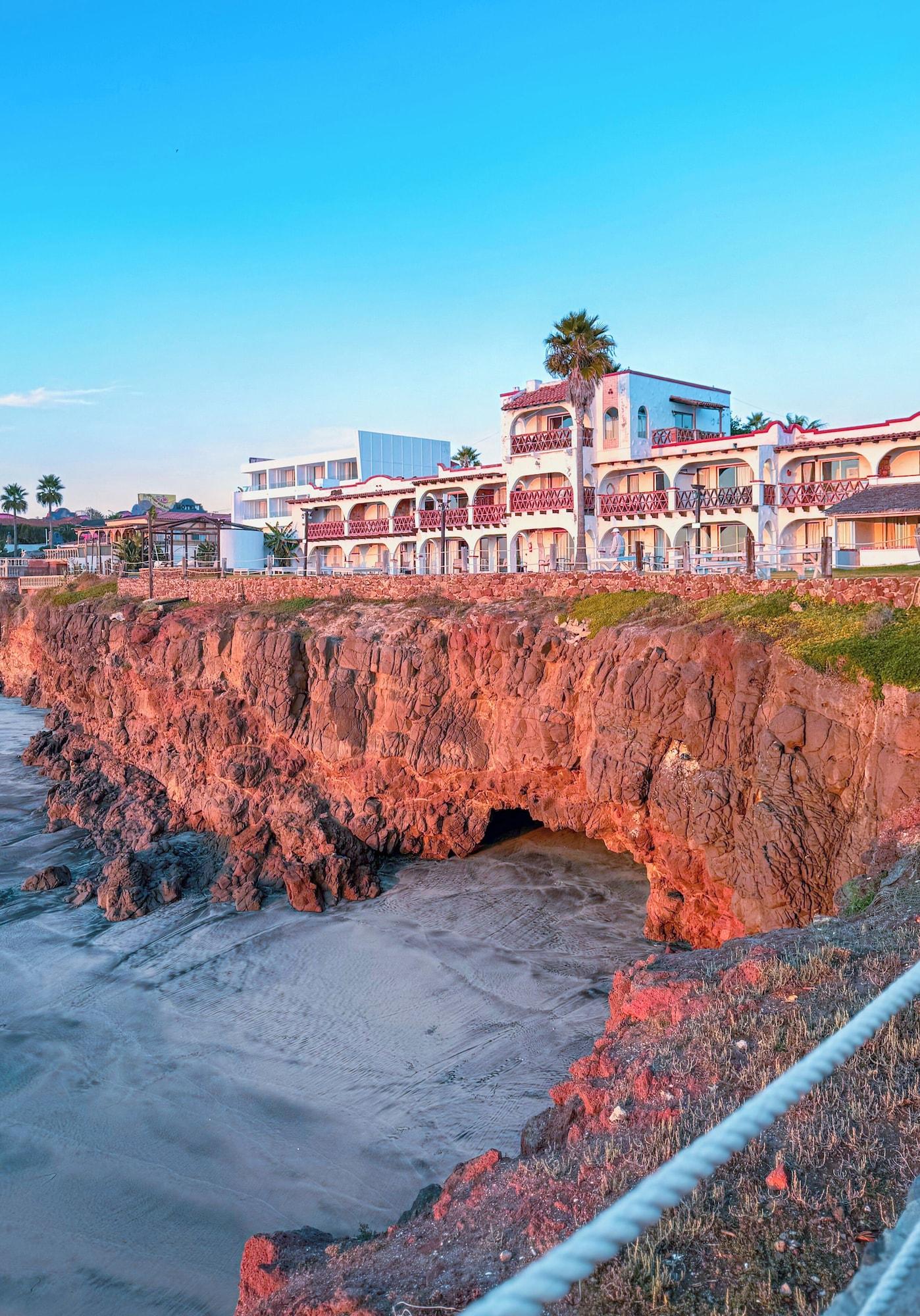 Vista Exterior Hotel Castillos del Mar