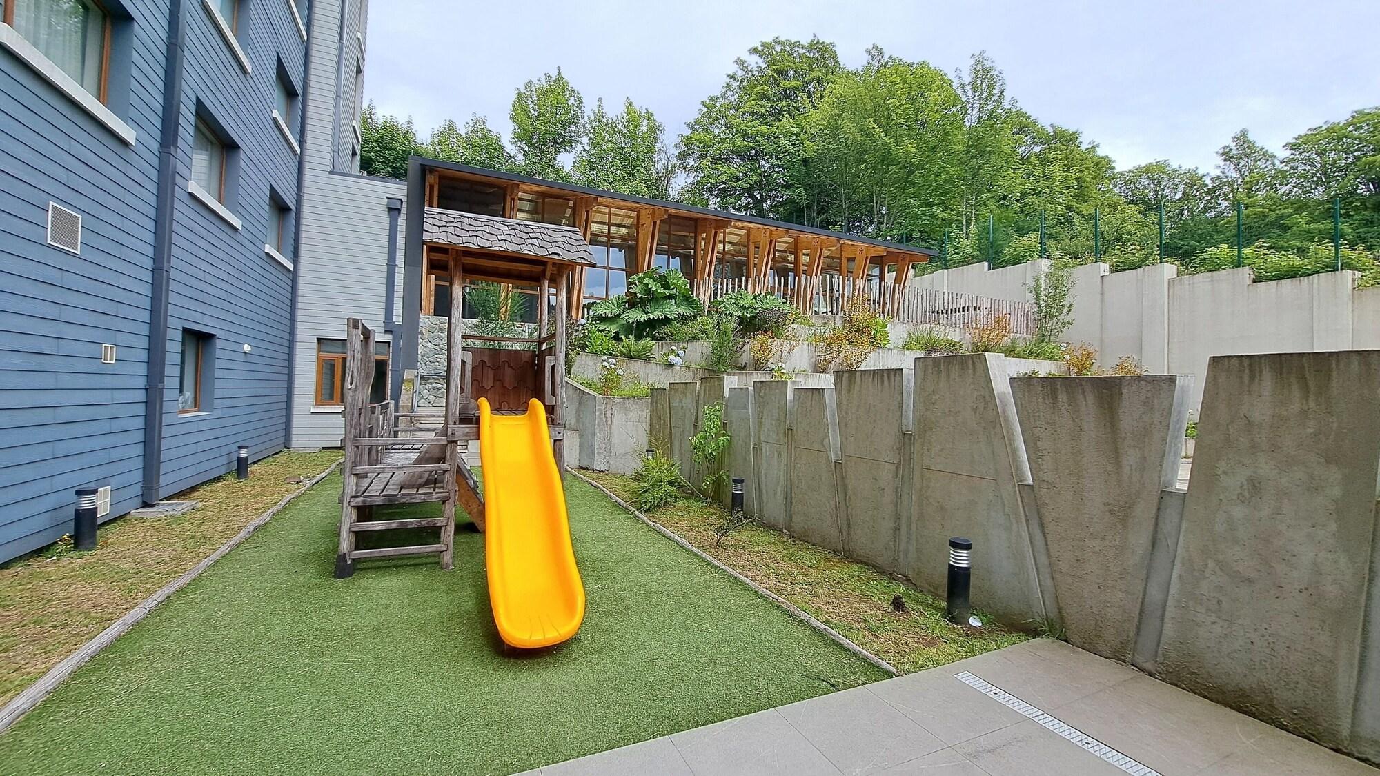 Instalaciones Recreativas Hotel Diego de Almagro Castro