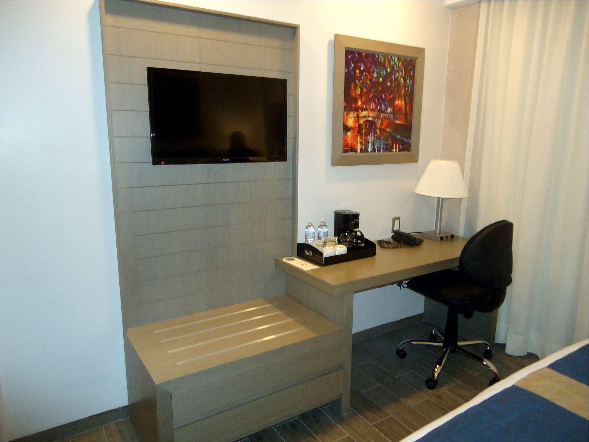Equipamiento de Habitación Hotel HM - Hotel Mansur -