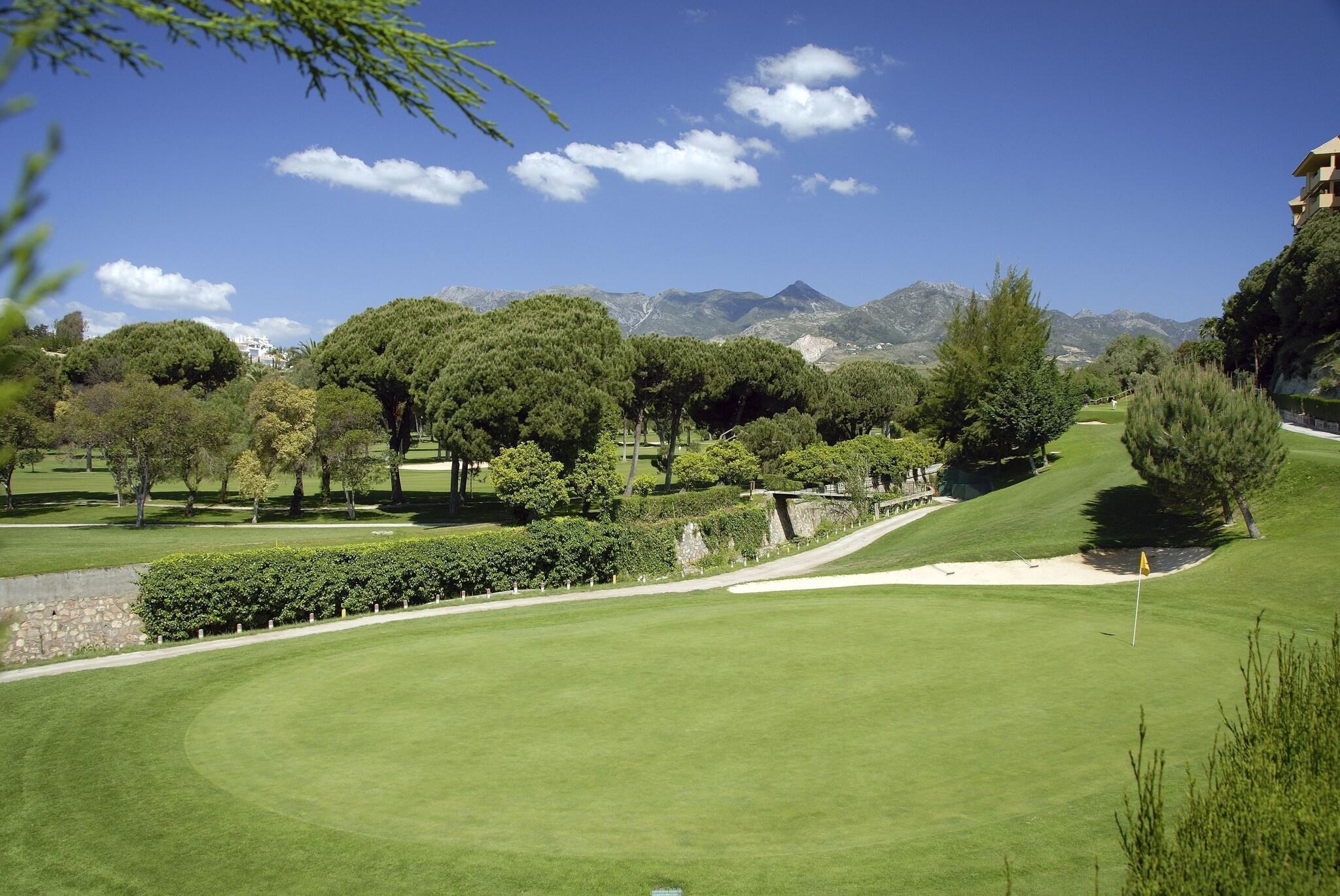 Instalaciones Recreativas Rio Real Golf & Hotel