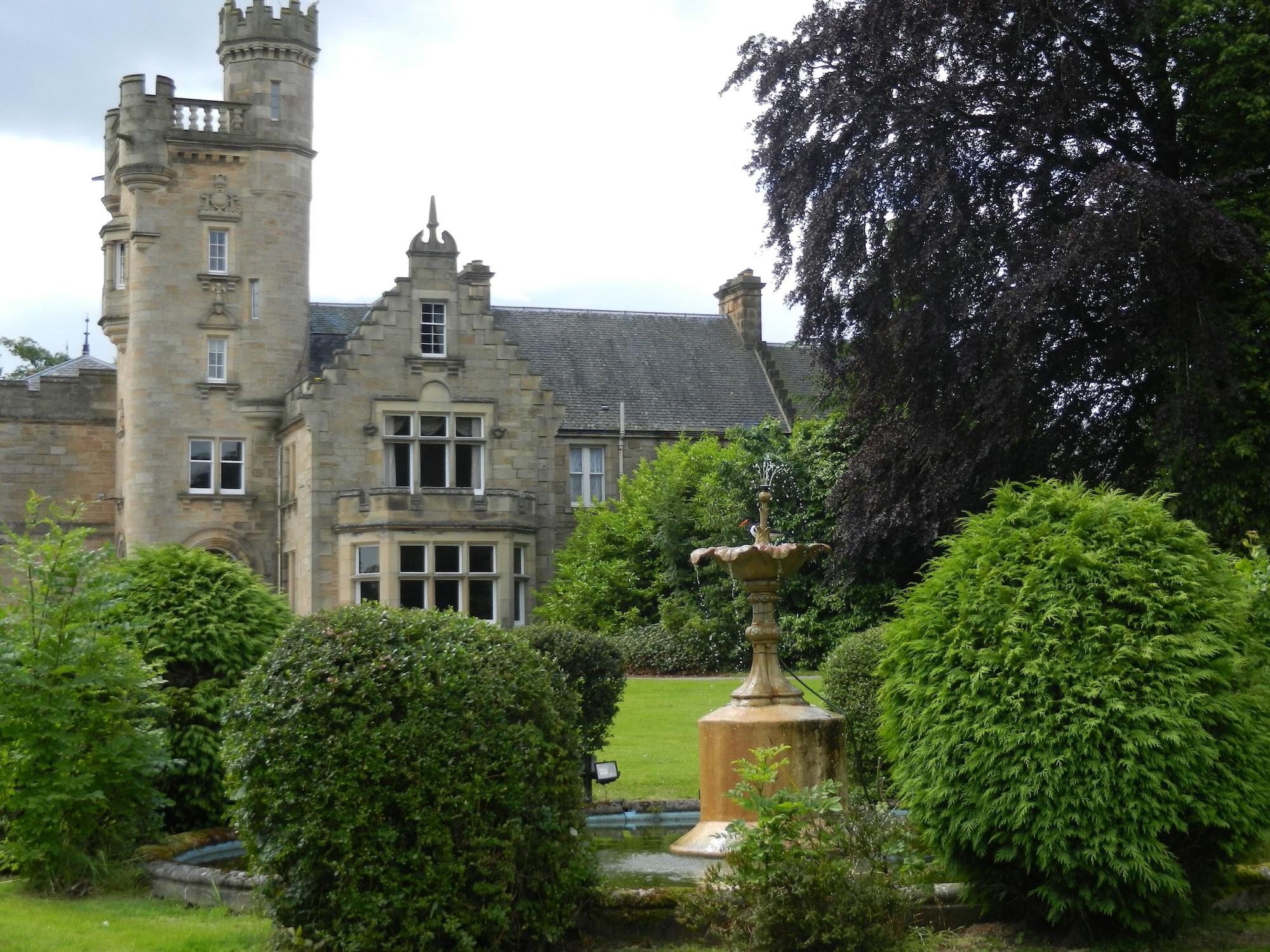Vista Exterior Mansfield Castle Hotel