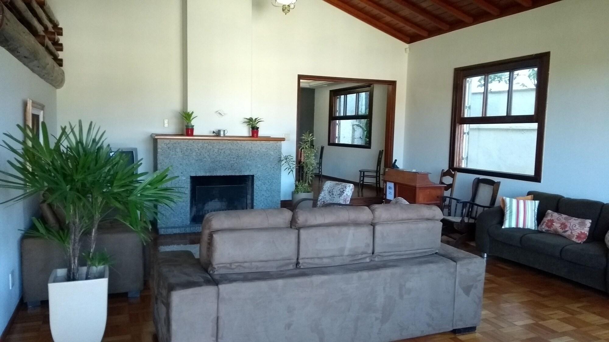 Vista Lobby Pousada Valparaiso