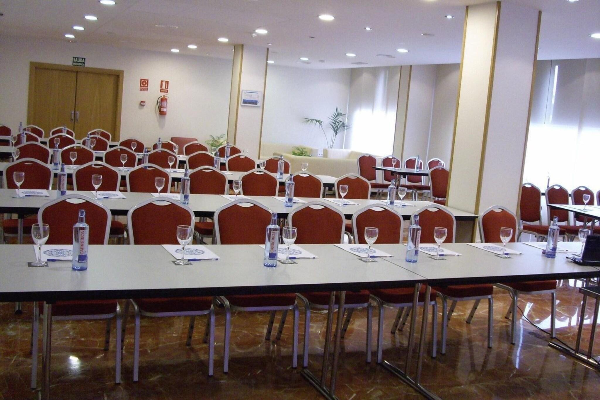 Centro de Negocios Tch Hotel