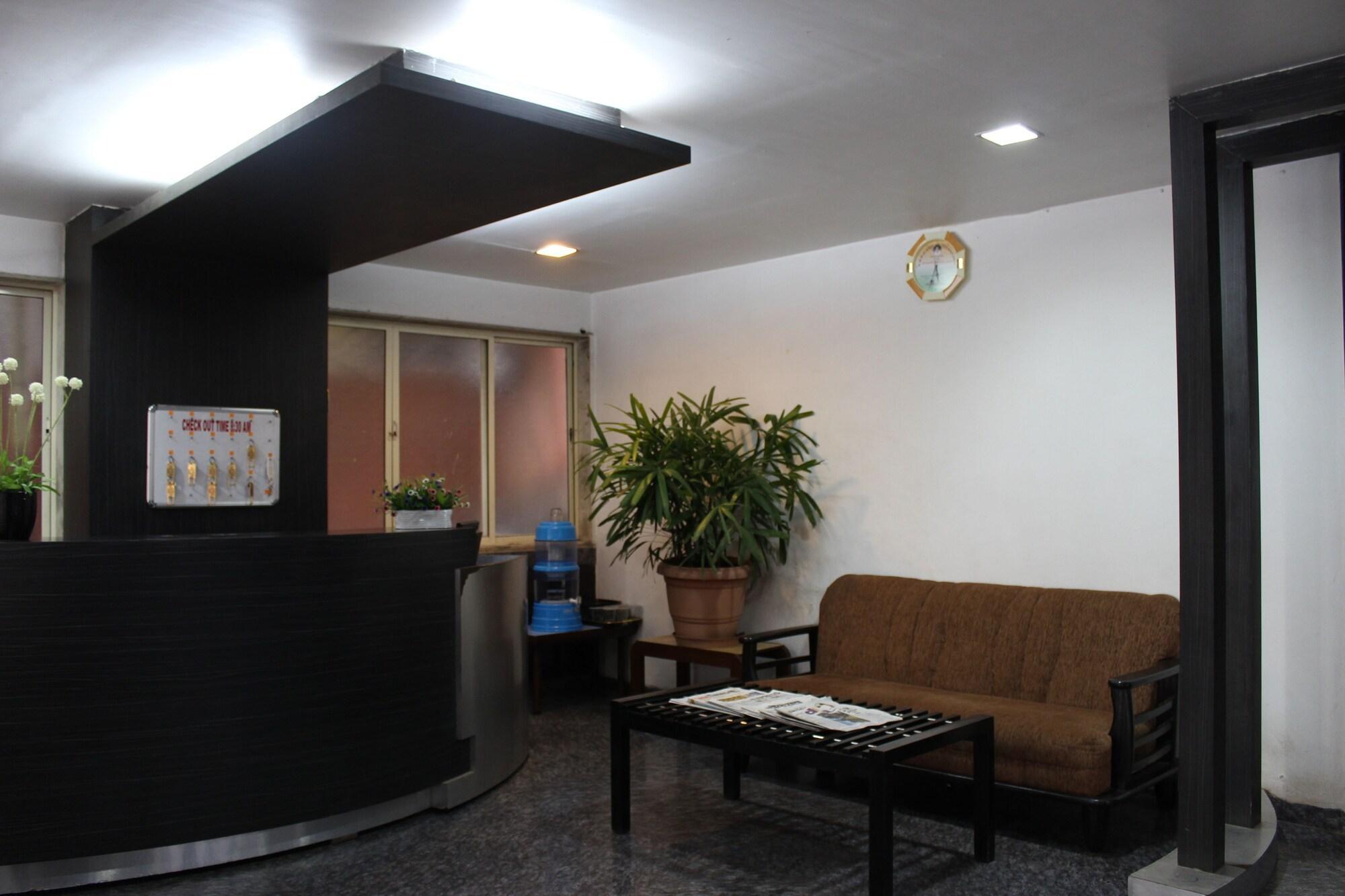 Vista Lobby Hotel Sunny Midtown